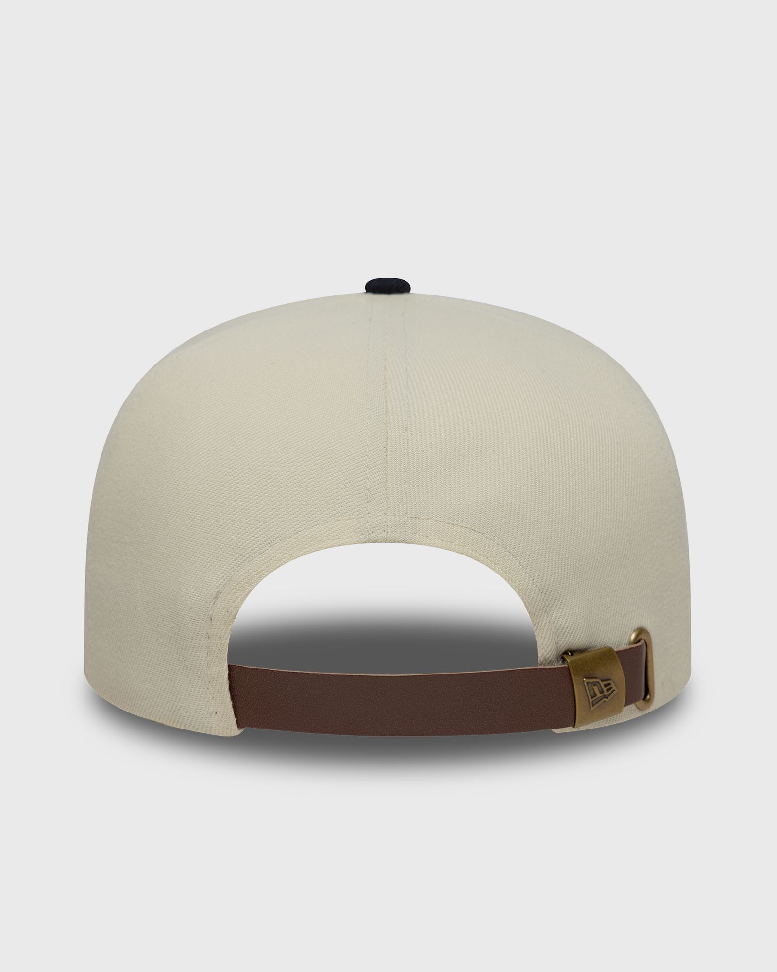 OUTDOOR GRAPHIC 19TWENTY NEWERA