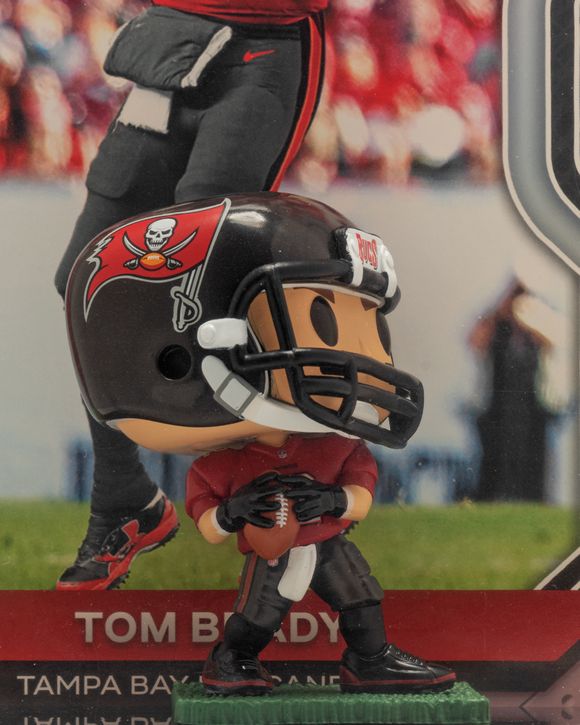 Tom Brady (Tampa Bay Buccaneers) NFL Funko Pop! Series 8 - CLARKtoys