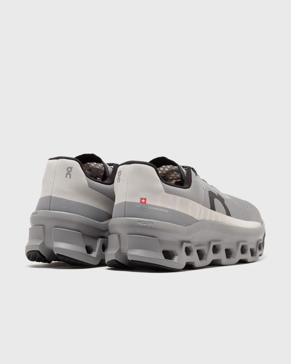 On Cloudmonster Men Alloy/Silver / 8 On Cloudmonster Men Alloy/Silver / 8