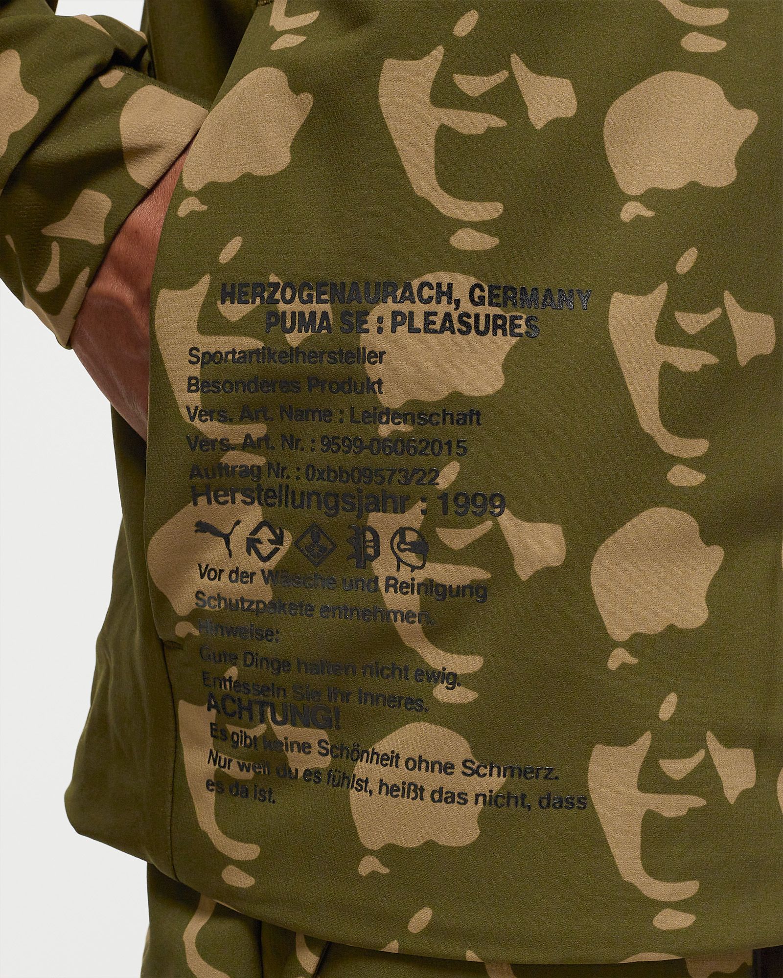 PUMA x PLEASURES Zip-Off Jacket