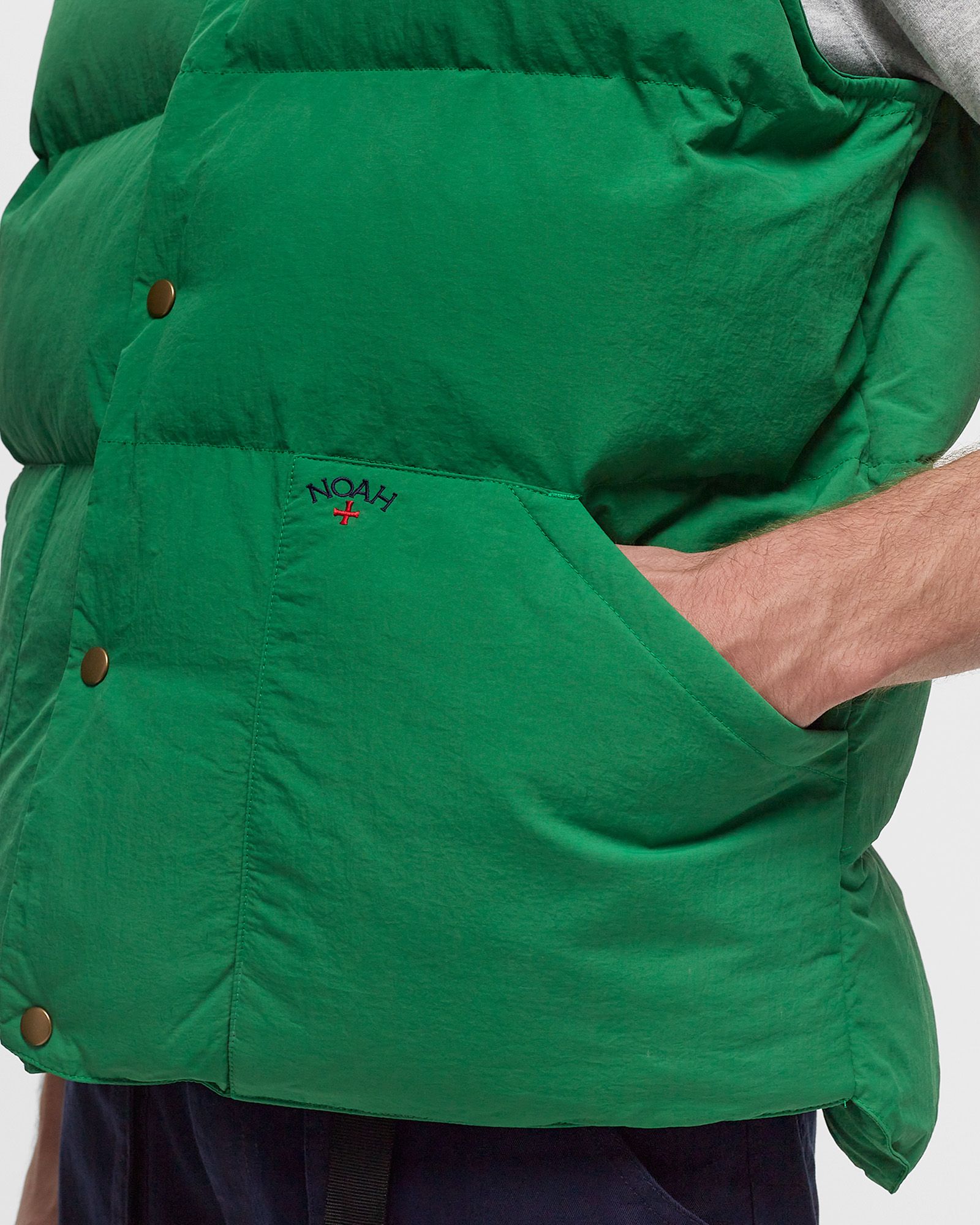 x NOAH Primaloft Puffer Vest