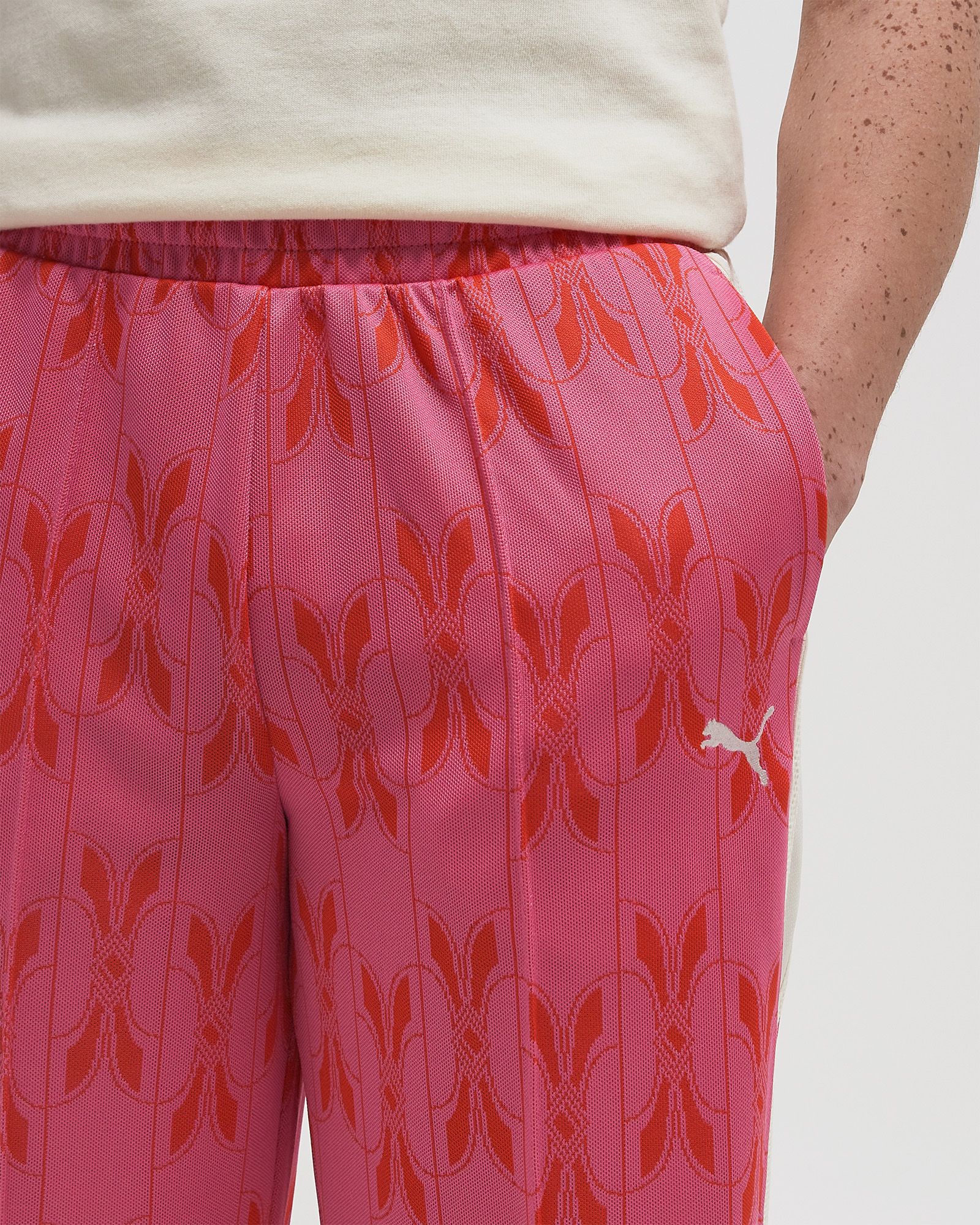 The NeverWorn V T7 Track Pants