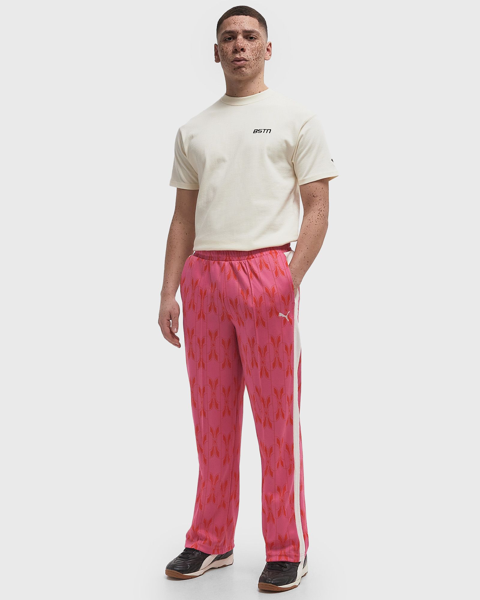 The NeverWorn V T7 Track Pants