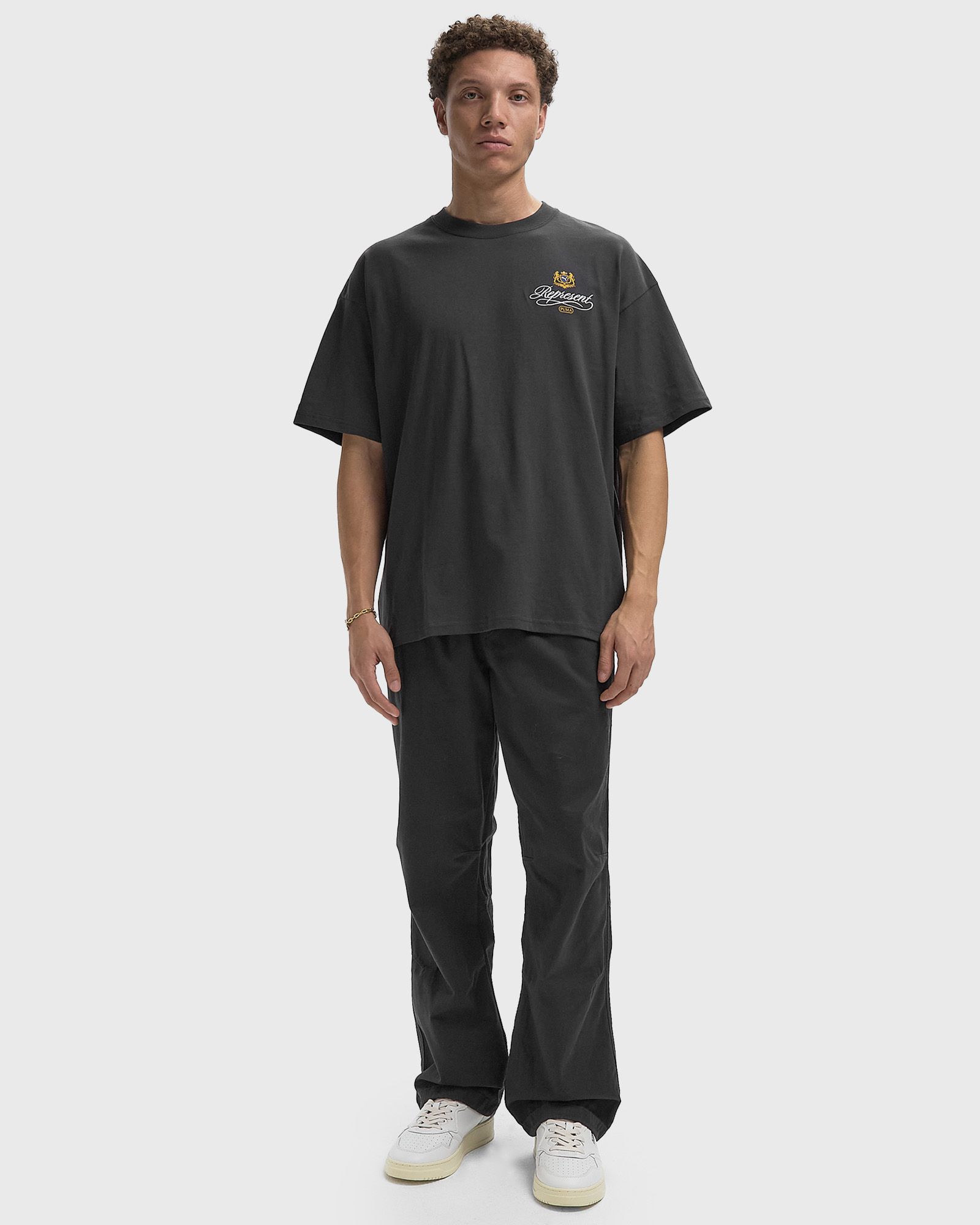 x REPRESENT GRAPHIC Tee