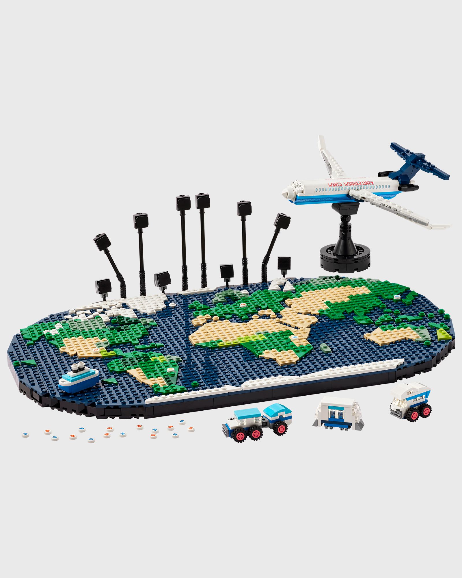 TRAVEL MOMENTS - 41838