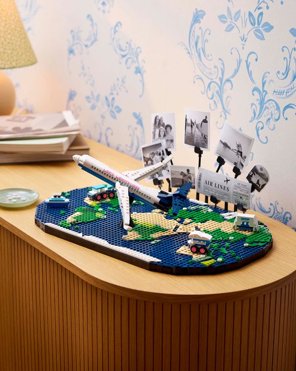 TRAVEL MOMENTS - 41838