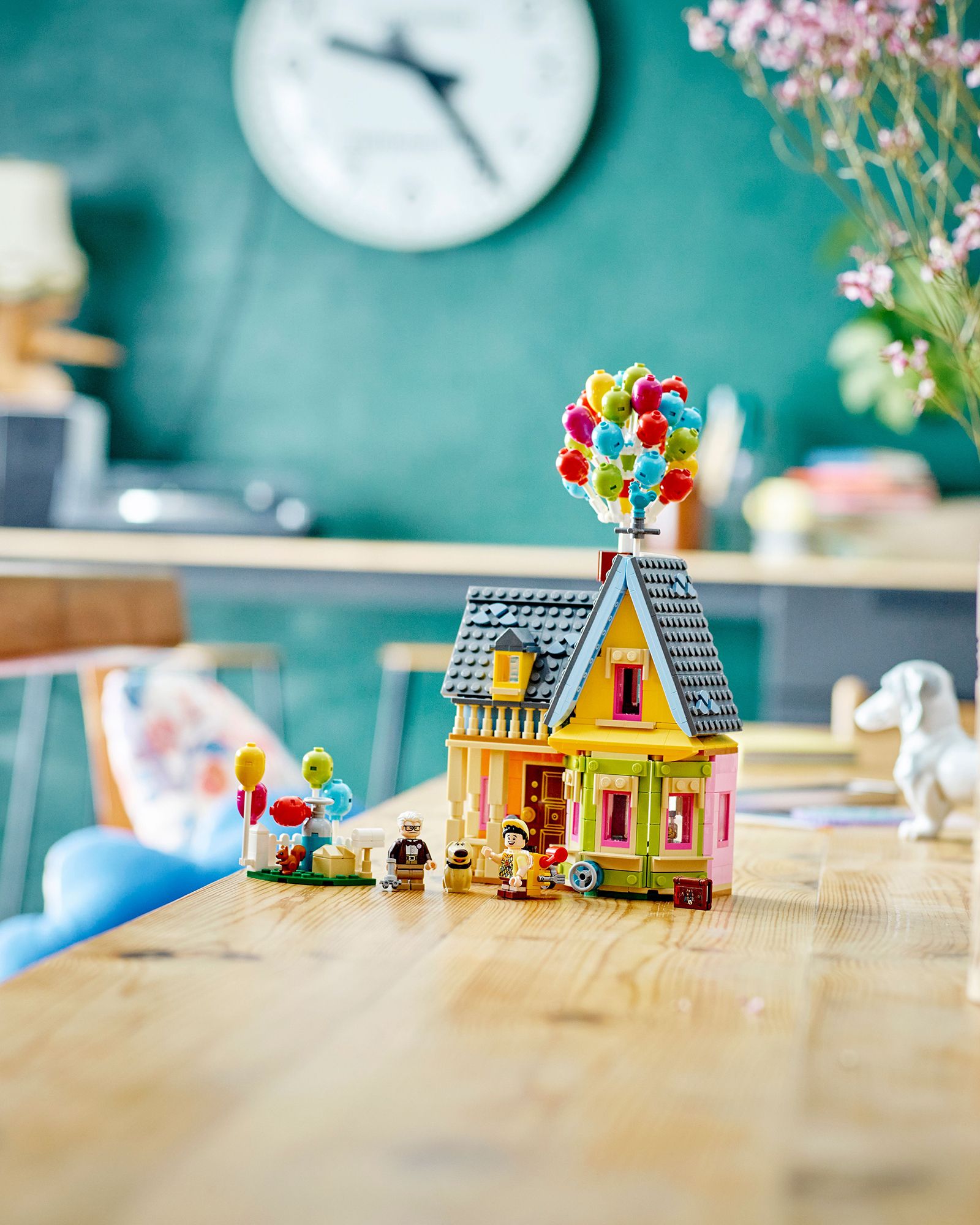 Carls Haus aus „Oben“ - 43217