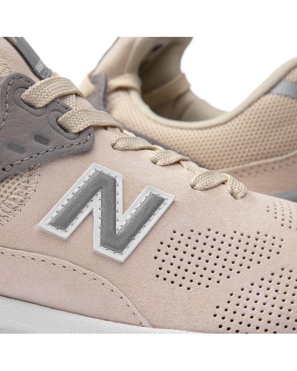 WMNS X-90