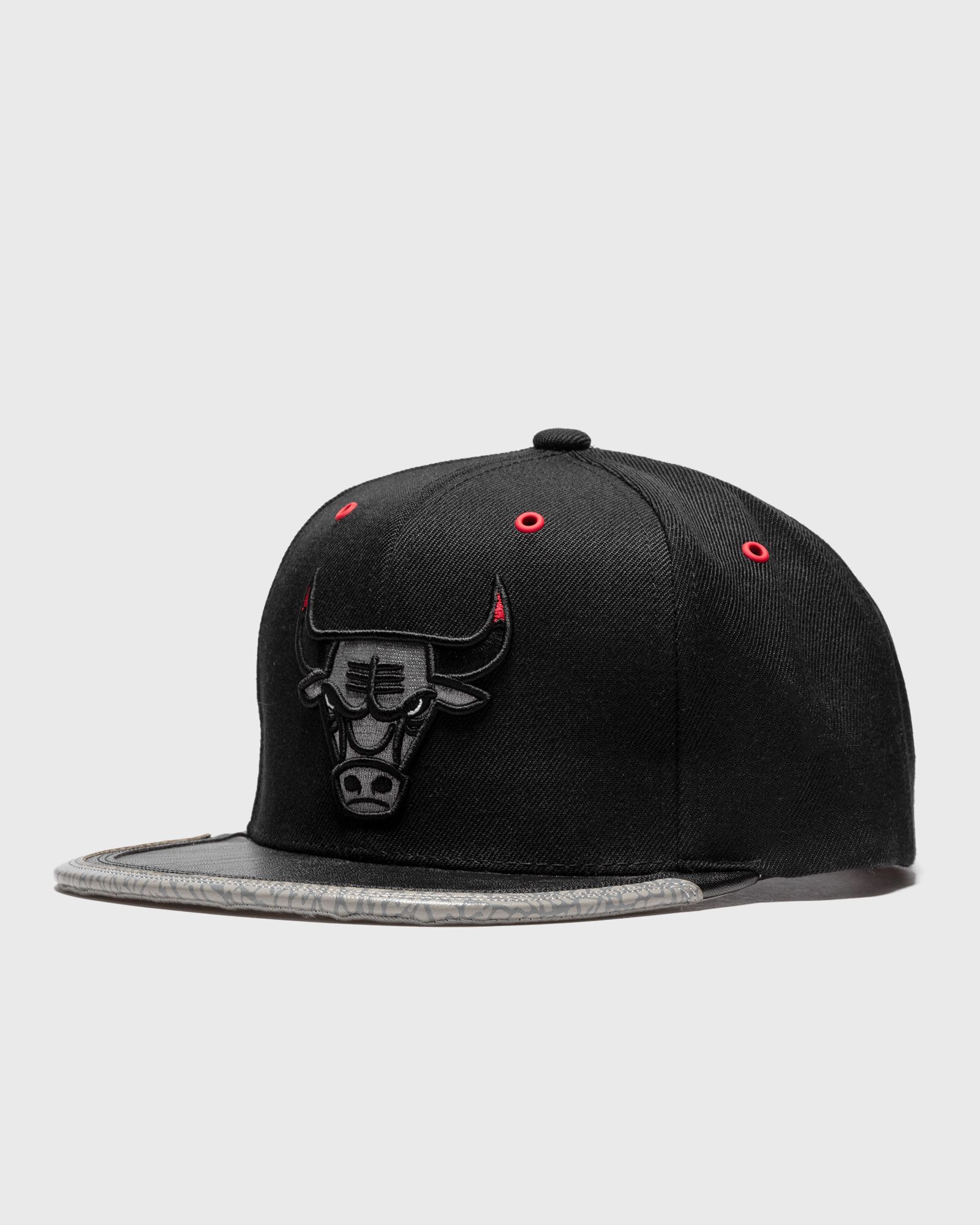CHICAGO BULLS DAY 3 SNAPBACK