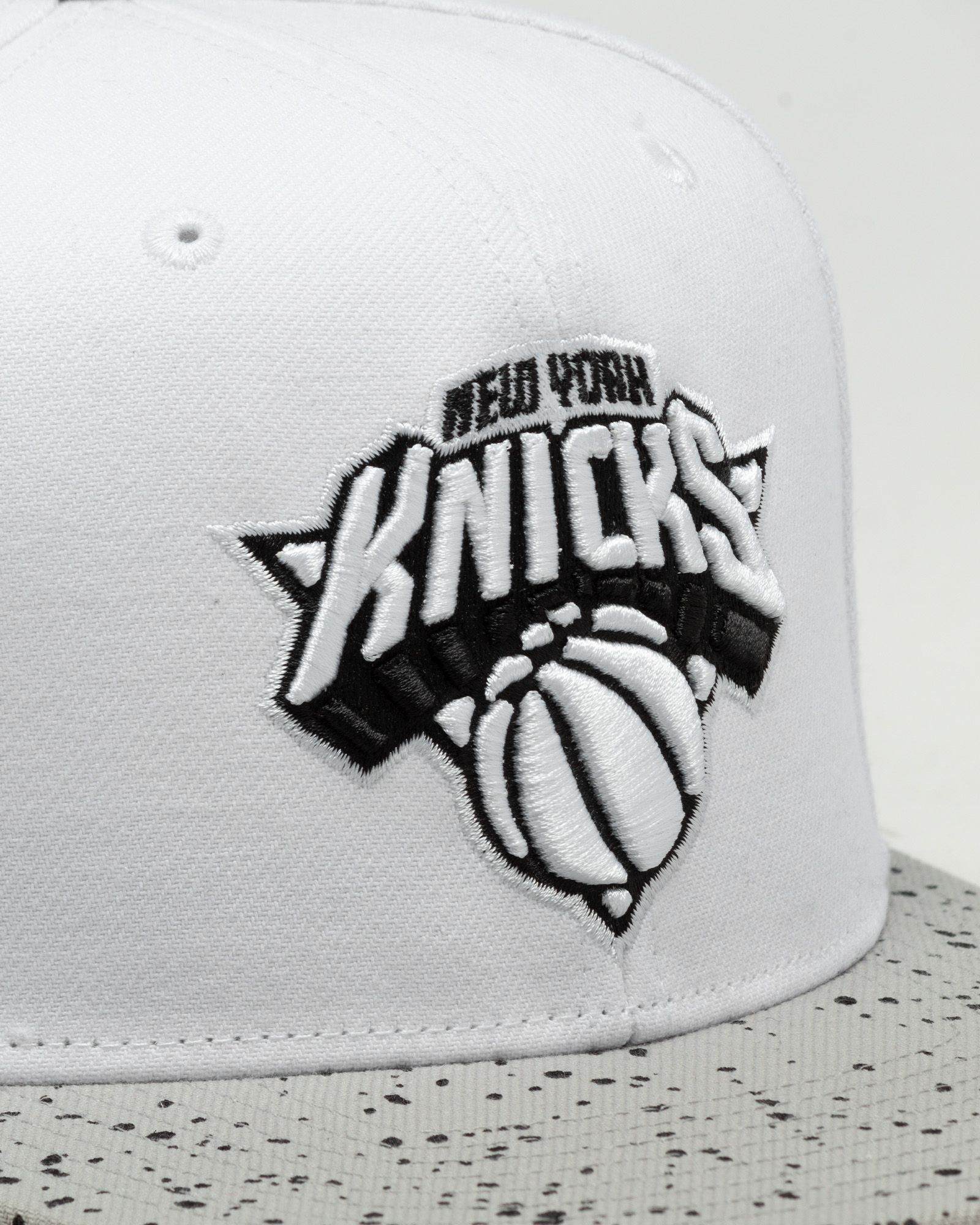NBA CEMENT TOP SNAPBACK KNICKS
