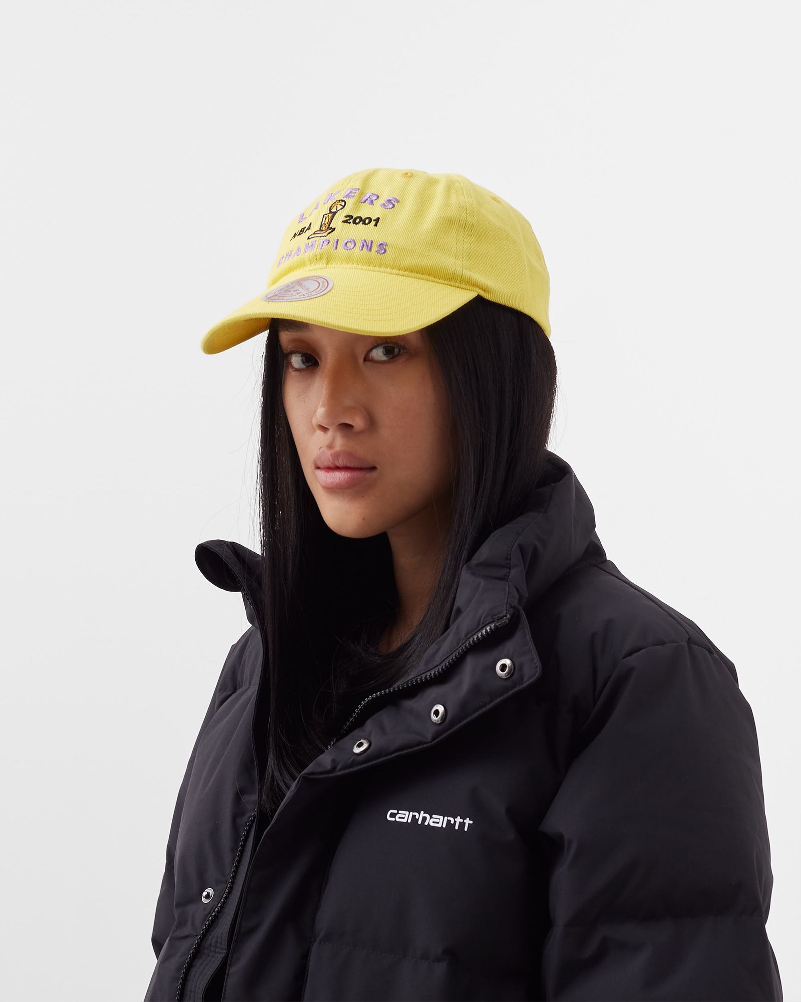 LA LAKERS STONE WASHED CHAMPIONS DAD HAT