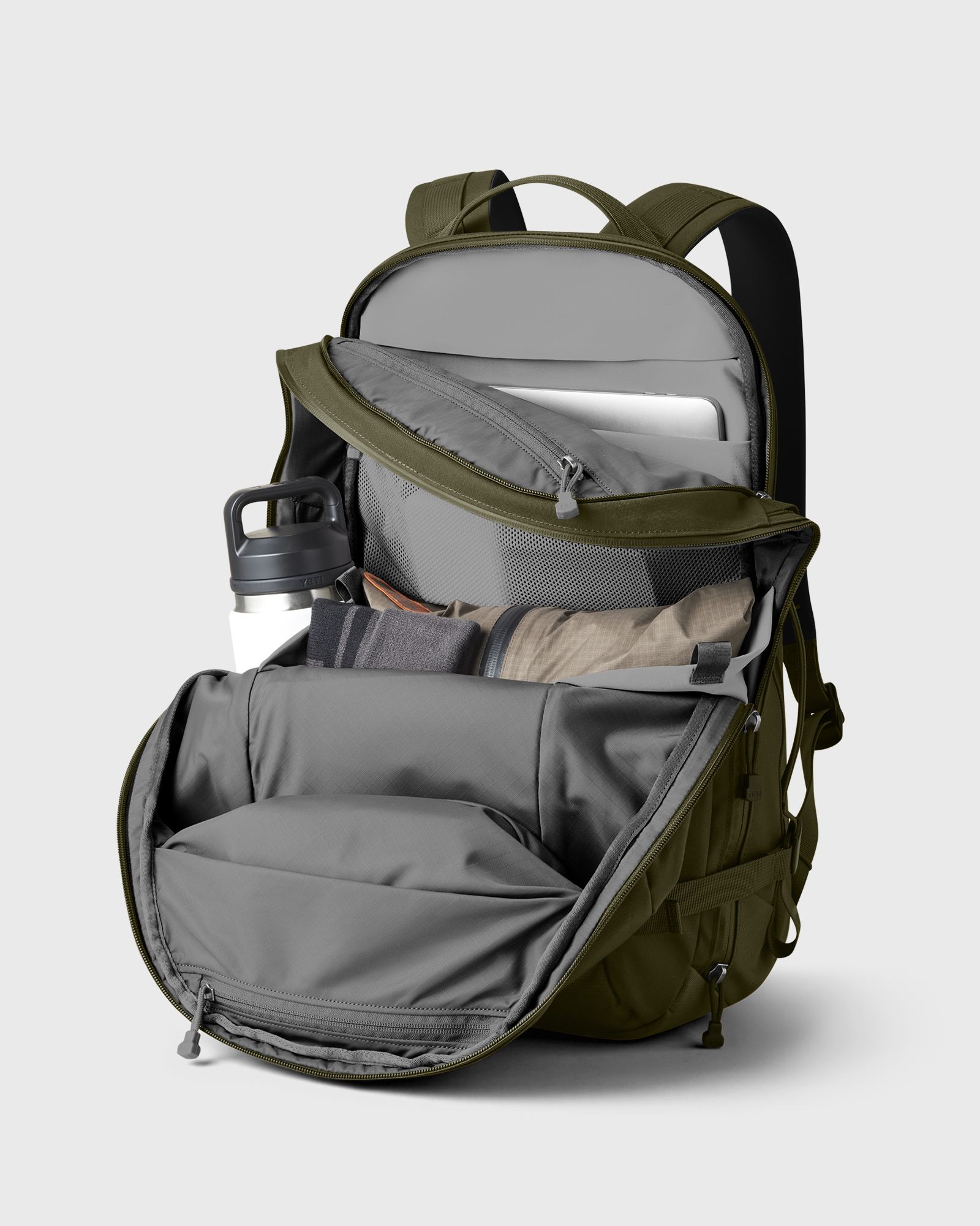 CROSSROADS BACKPACK 27L