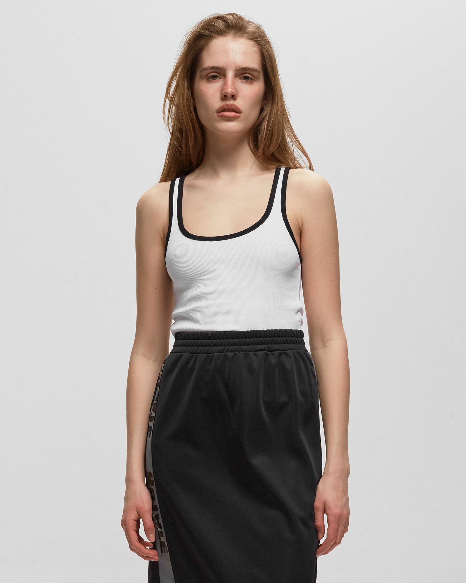 Tank Top W. Embroidery