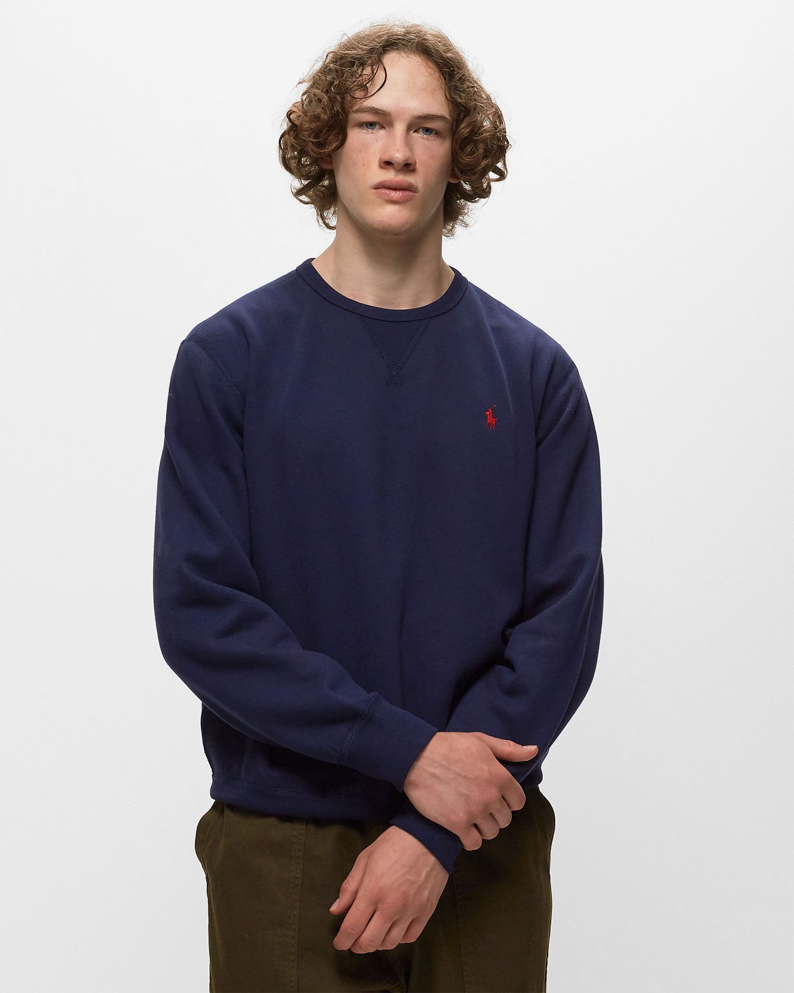 CLASSIC CREWNECK SWEATSHIRT