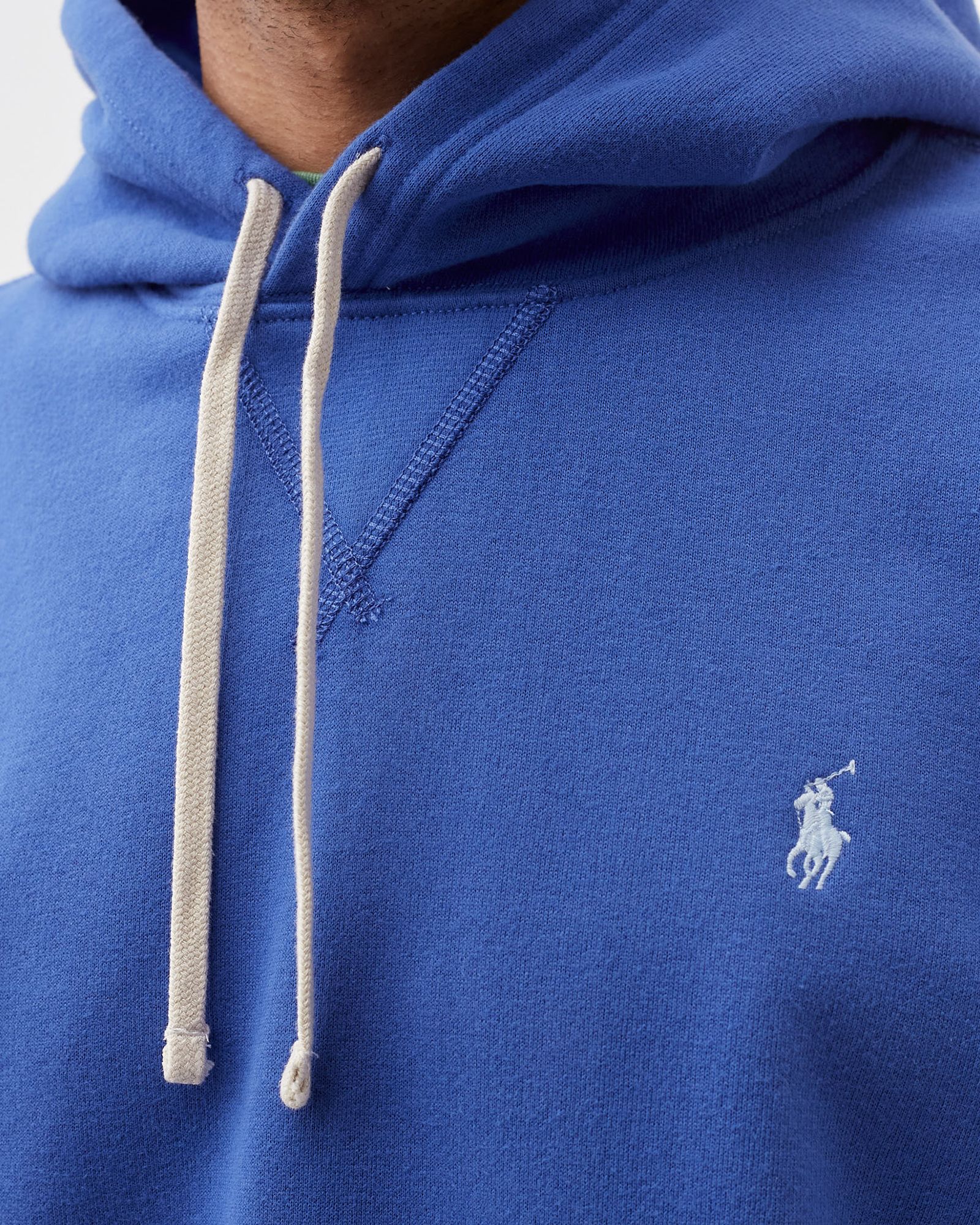 CLASSIC FLEECE HOODIE