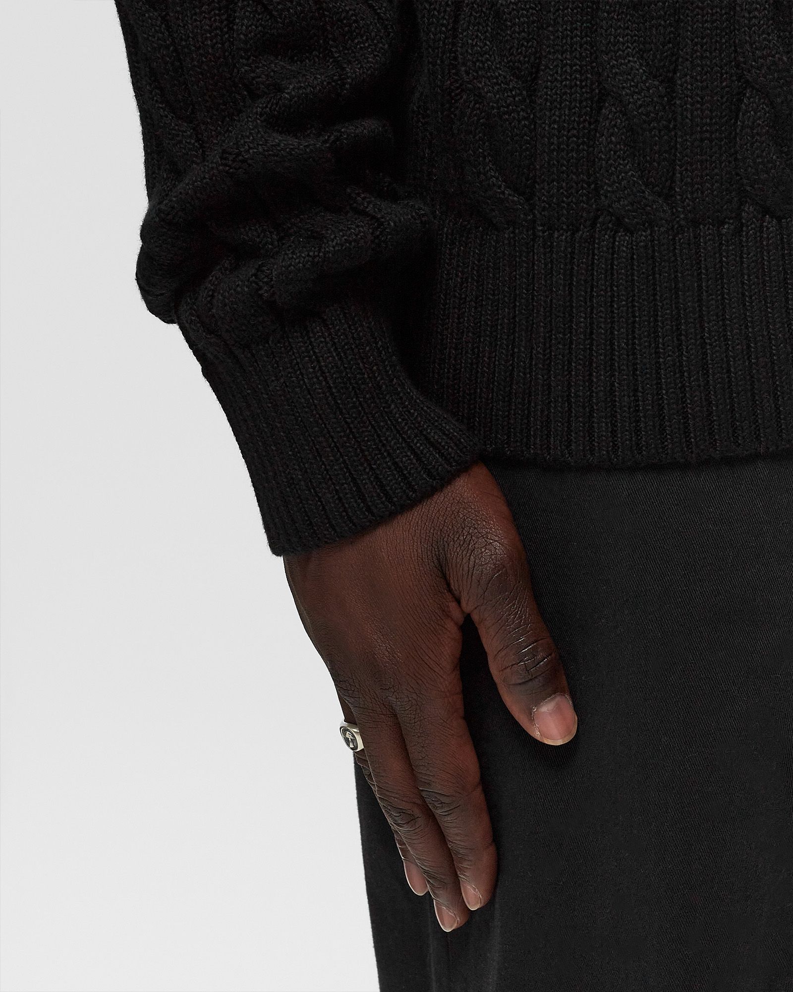 LONG SLEEVE PULLOVER