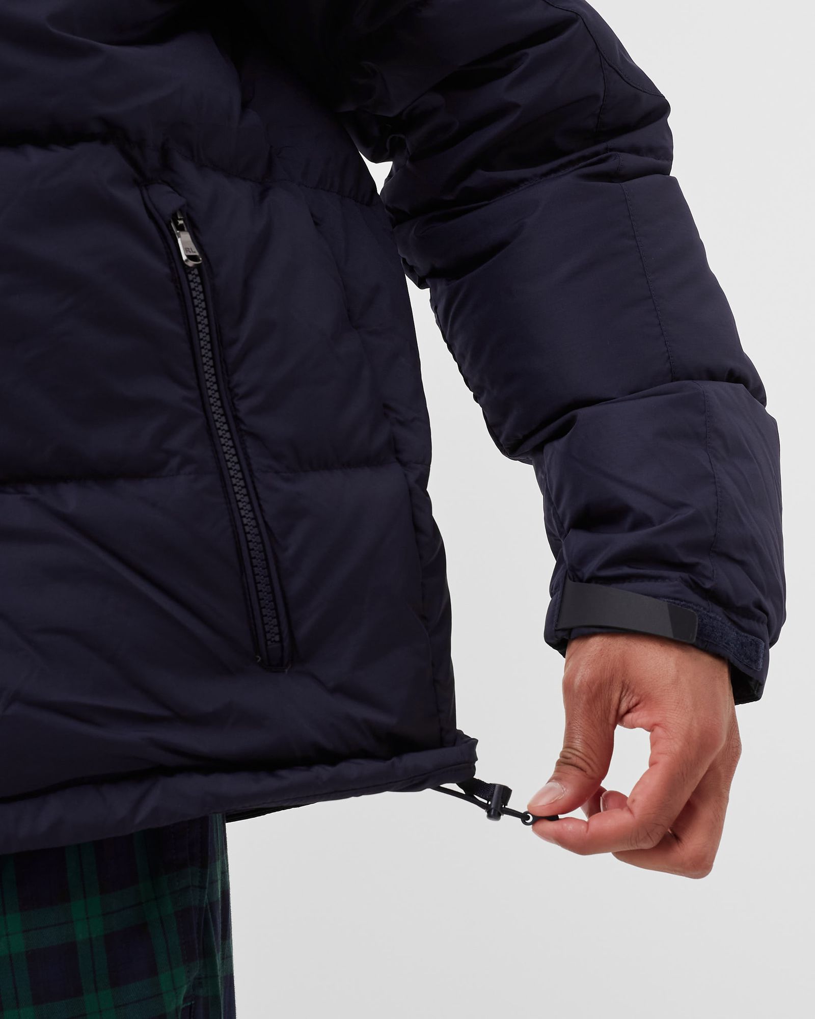 WATER-REPELLENT DOWN JACKET
