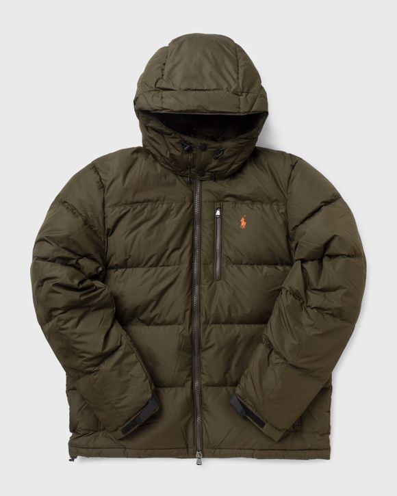 Water repellent puffer outlet jacket