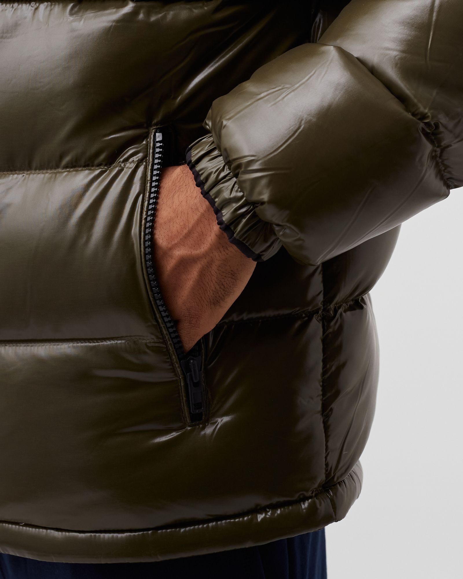 WATER-REPELLENT DOWN JACKET