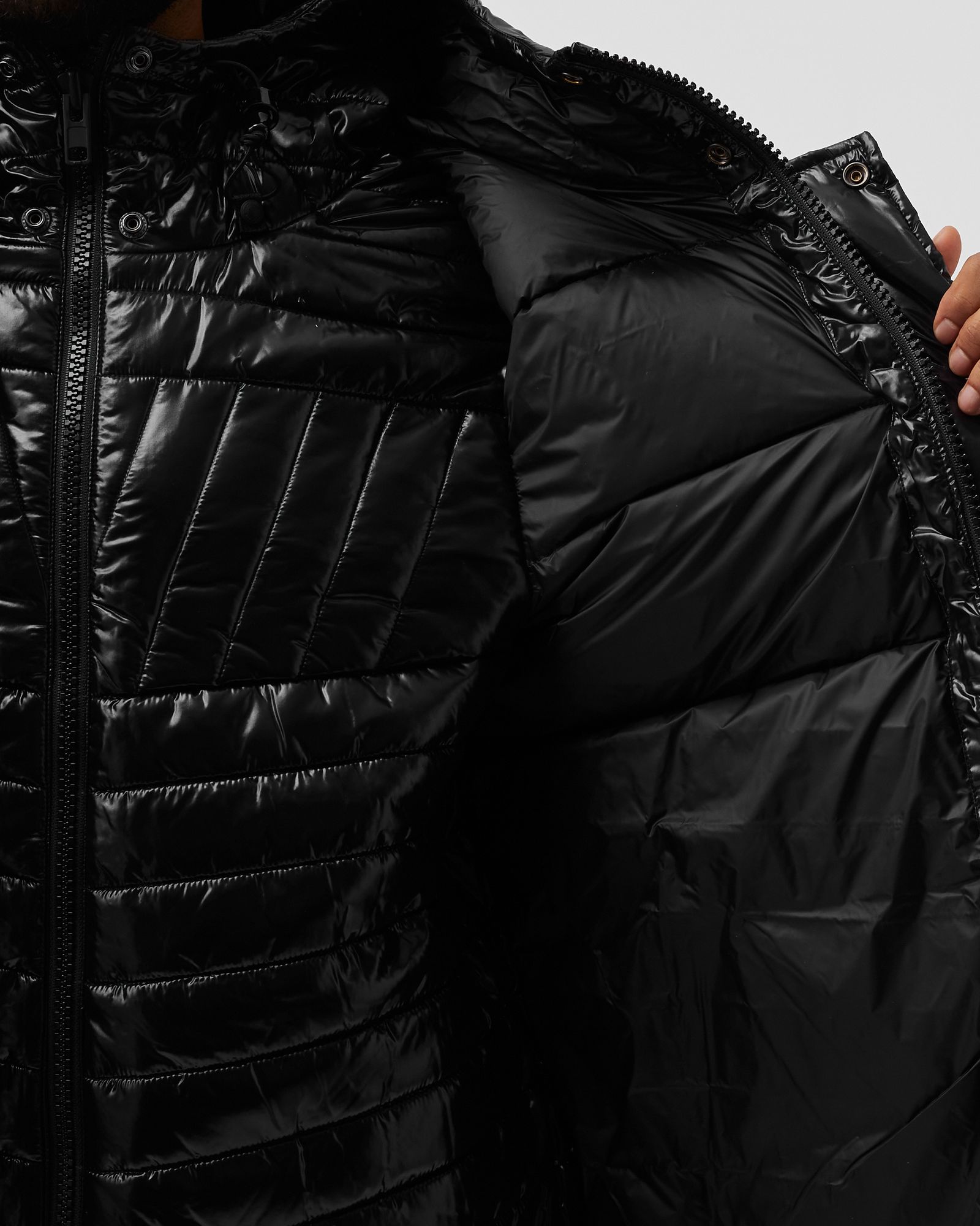Water-Repellent Down Jacket