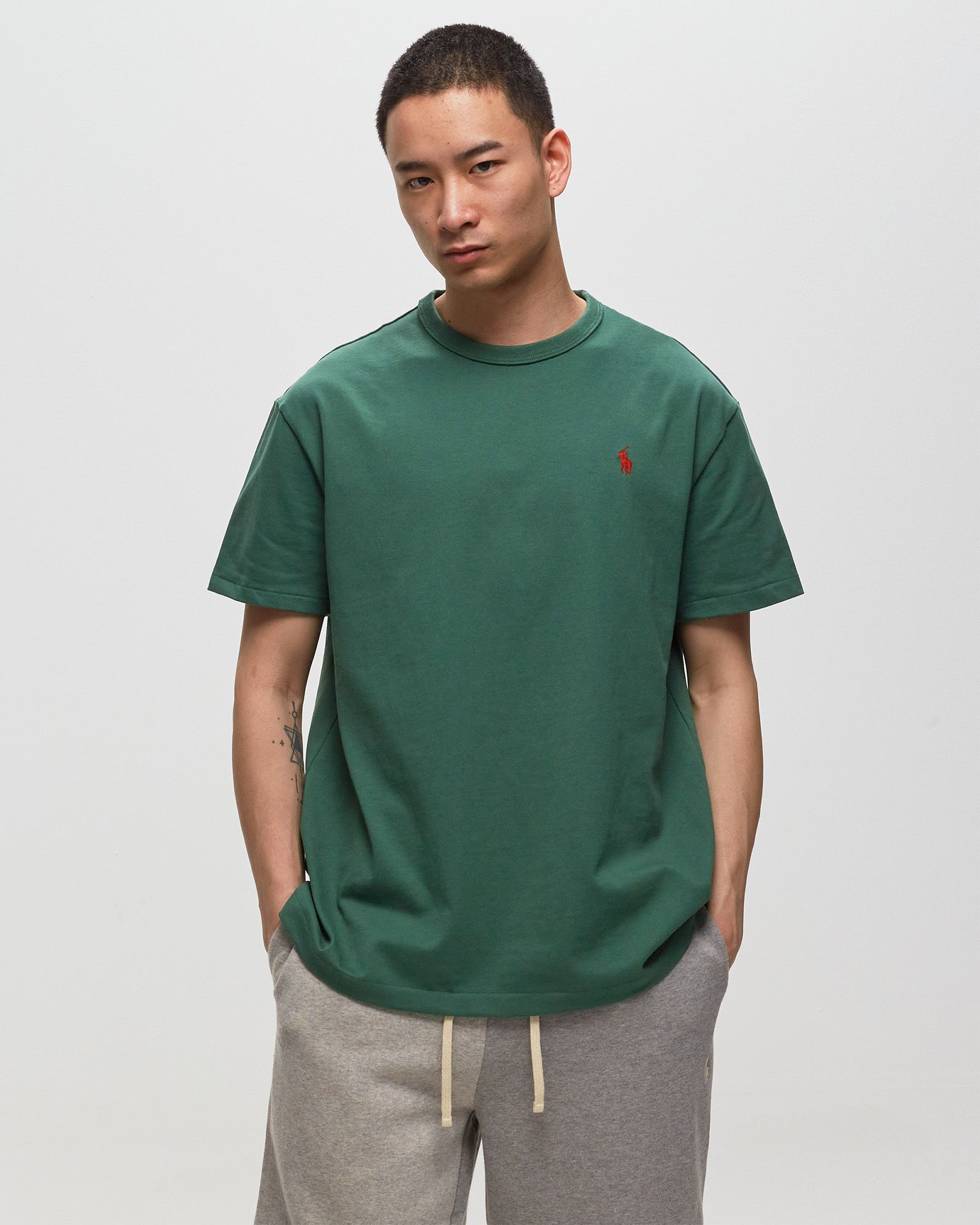 SHORT SLEEVE-T-SHIRT