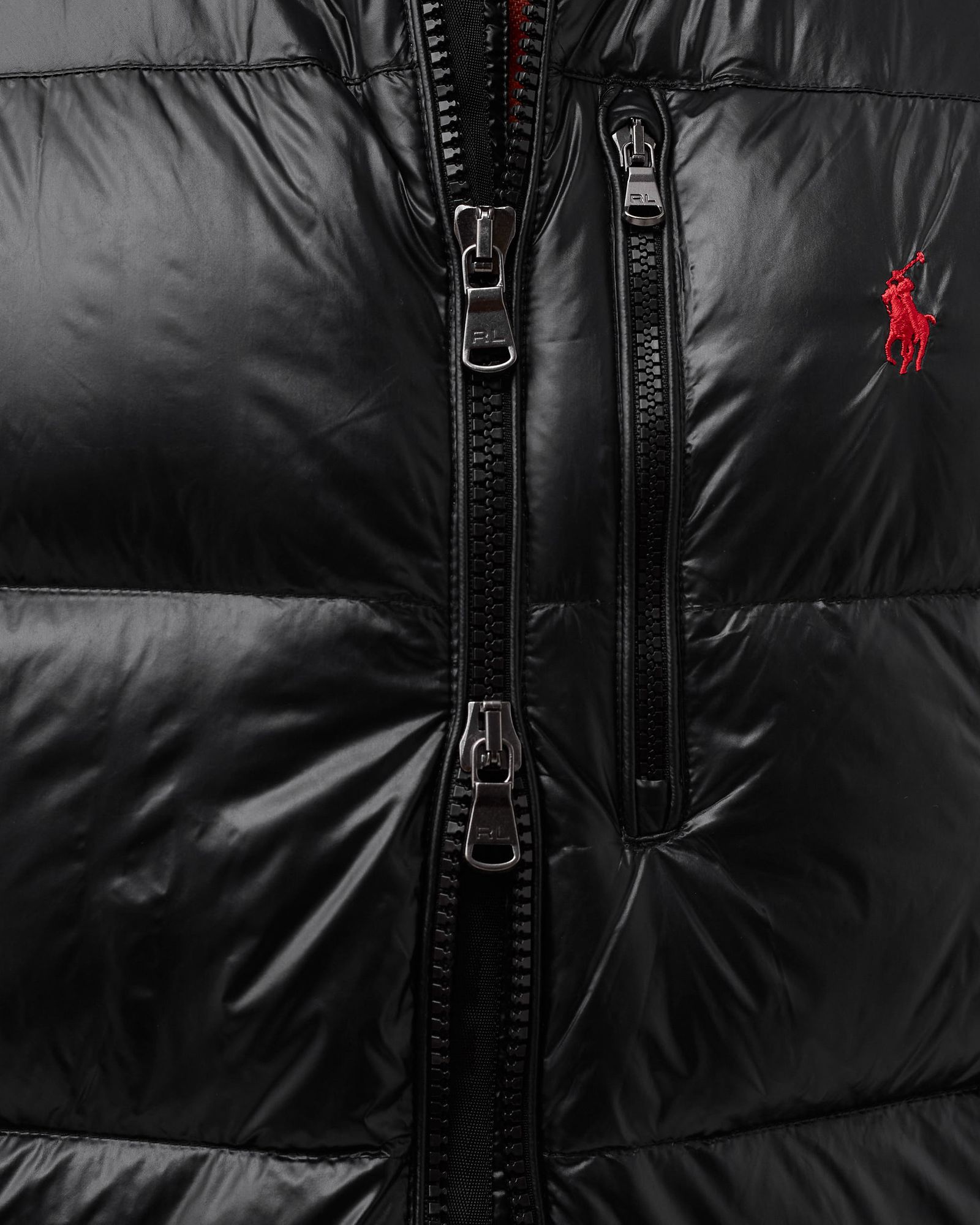 WATER-REPELLENT DOWN GILET