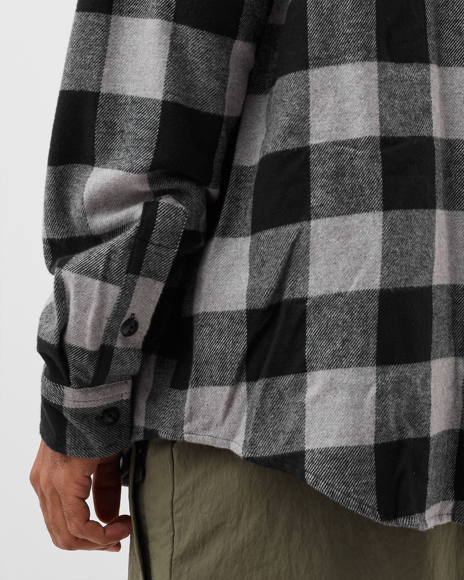 LONG SLEEVE SPORT SHIRT