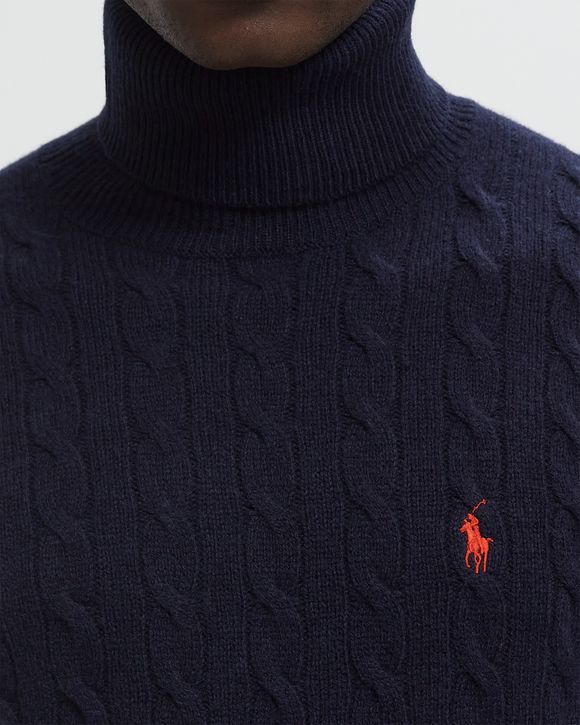 PULLOVER
