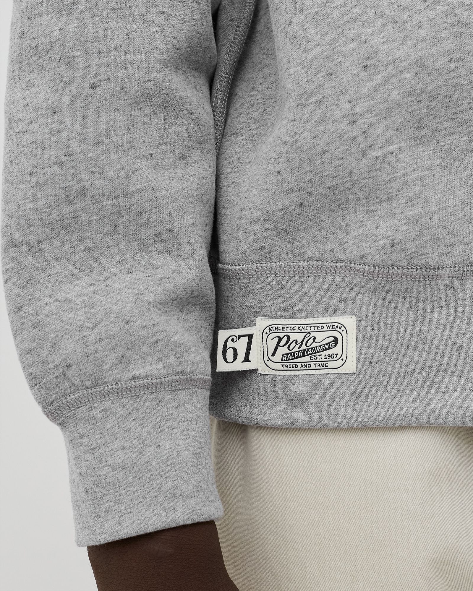 LONGSLEEVE SWEATSHIRT