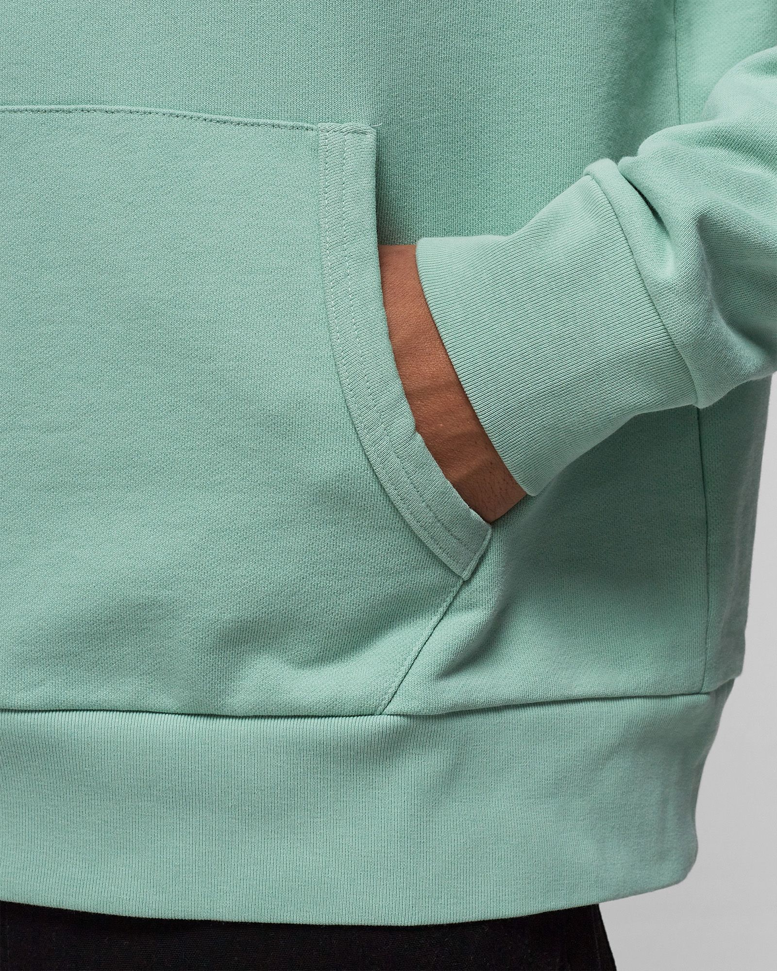 LONG SLEEVE-SWEATSHIRT