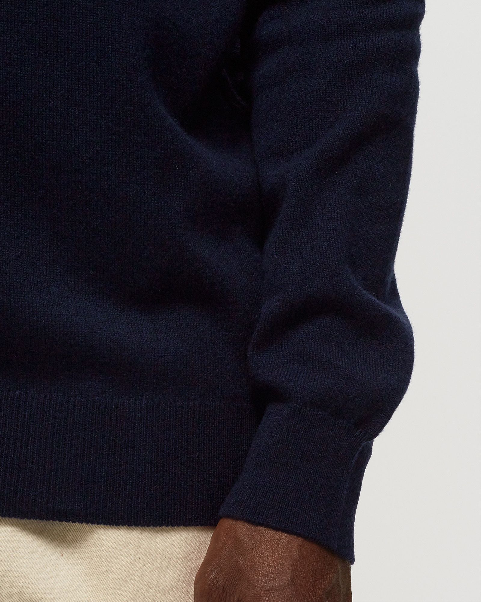 LSBEAREMBTN-LONG SLEEVE-PULLOVER