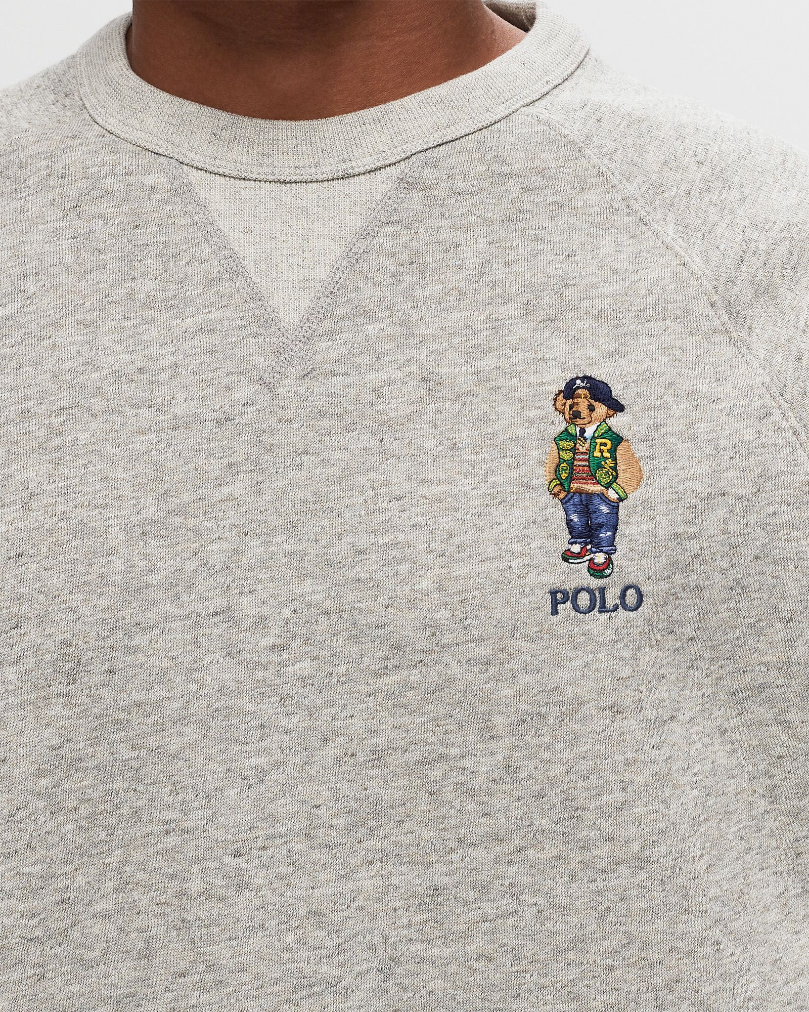 LONG SLEEVE-SWEATSHIRT