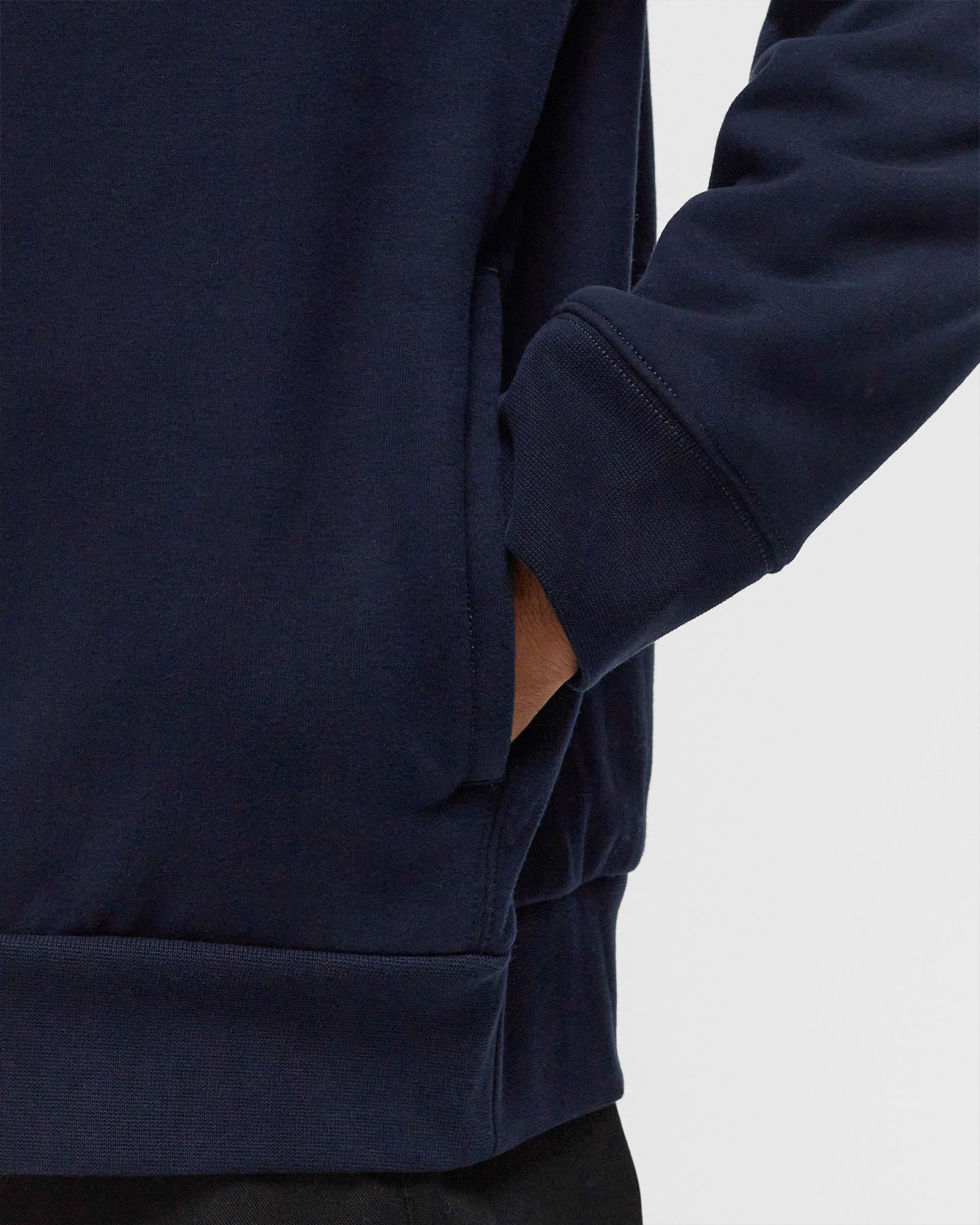 LONG SLEEVE SWEATSHIRT