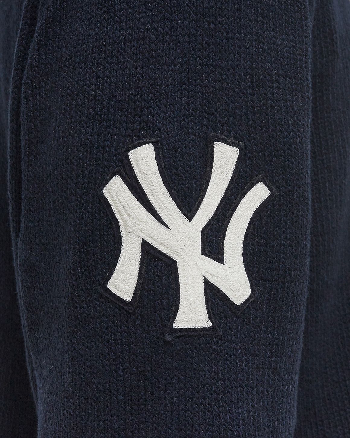 Polo Ralph Lauren KNIT PULLOVER YANKEES Blue | BSTN Store Polo Ralph Lauren KNIT PULLOVER YANKEES Blue | BSTN Store
