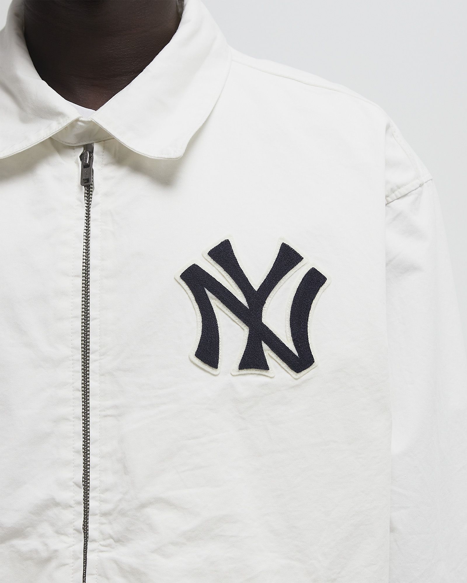 YANKEES WINDBREAKER