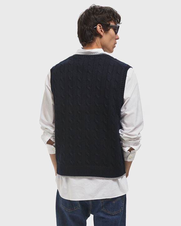 SLEEVELESS VEST