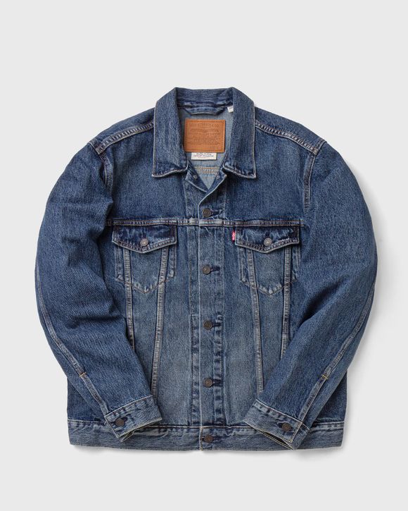 THE TRUCKER JACKET