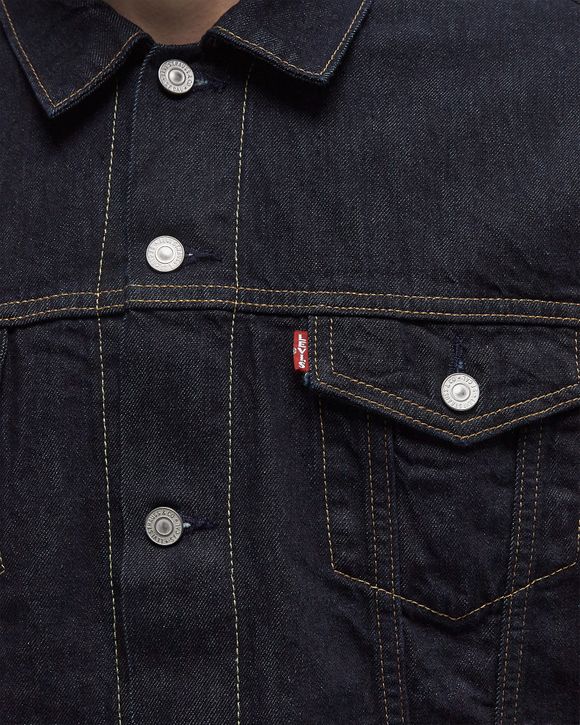 THE TRUCKER JACKET