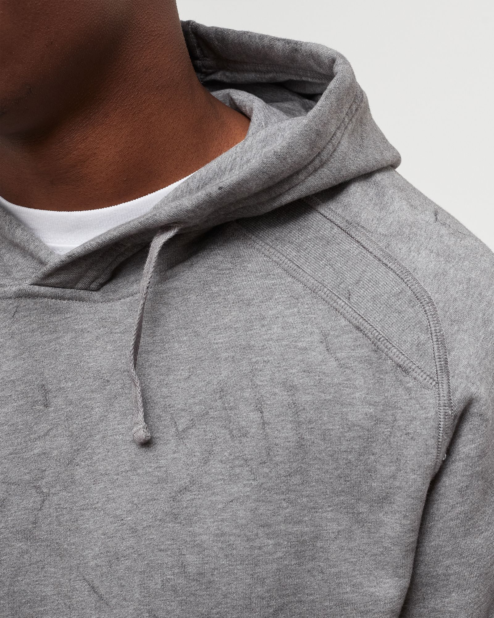 DUST COLOUR TREATMENT HOODIE
