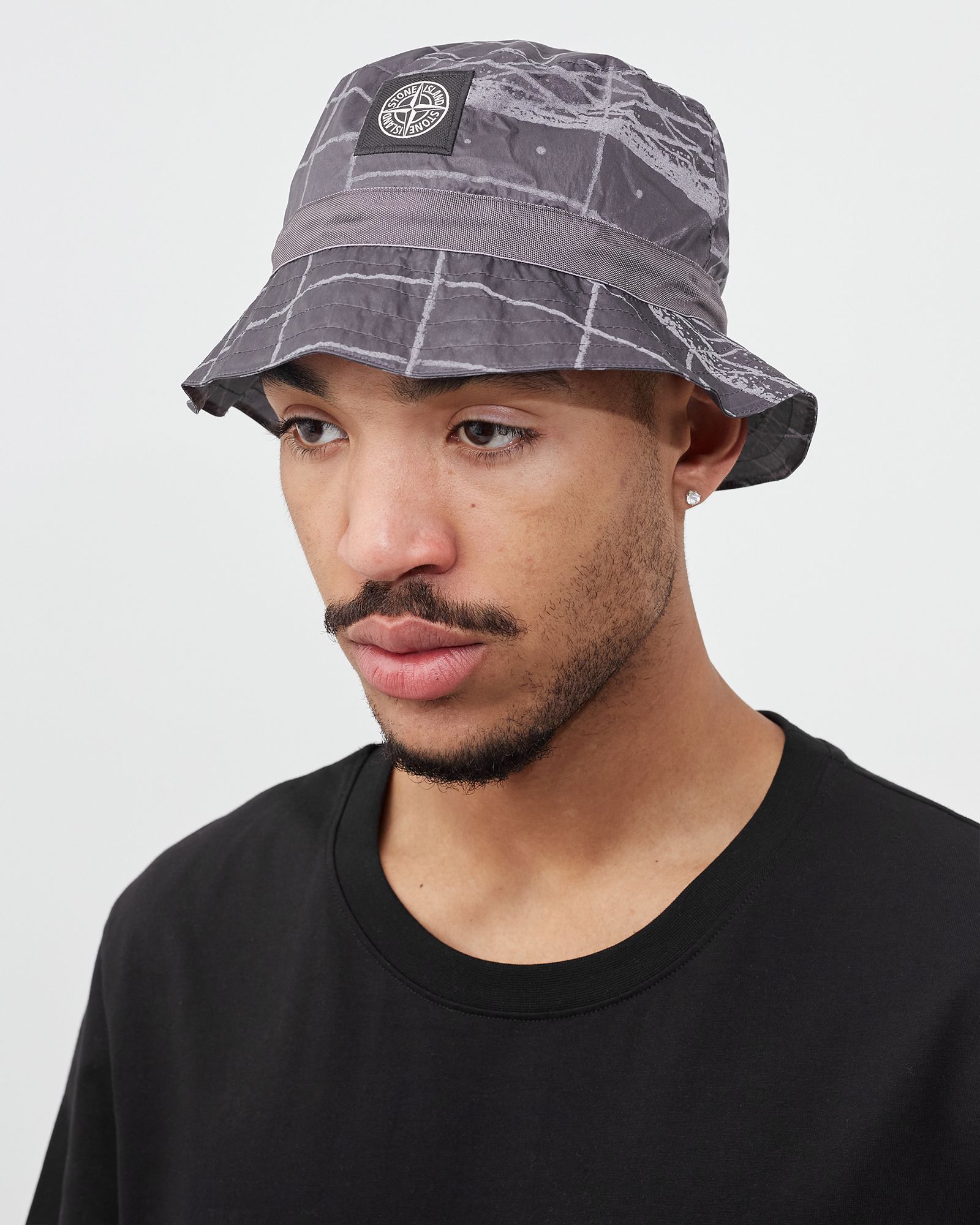 REFLECTIVE GRID ON LAMY BUCKET HAT