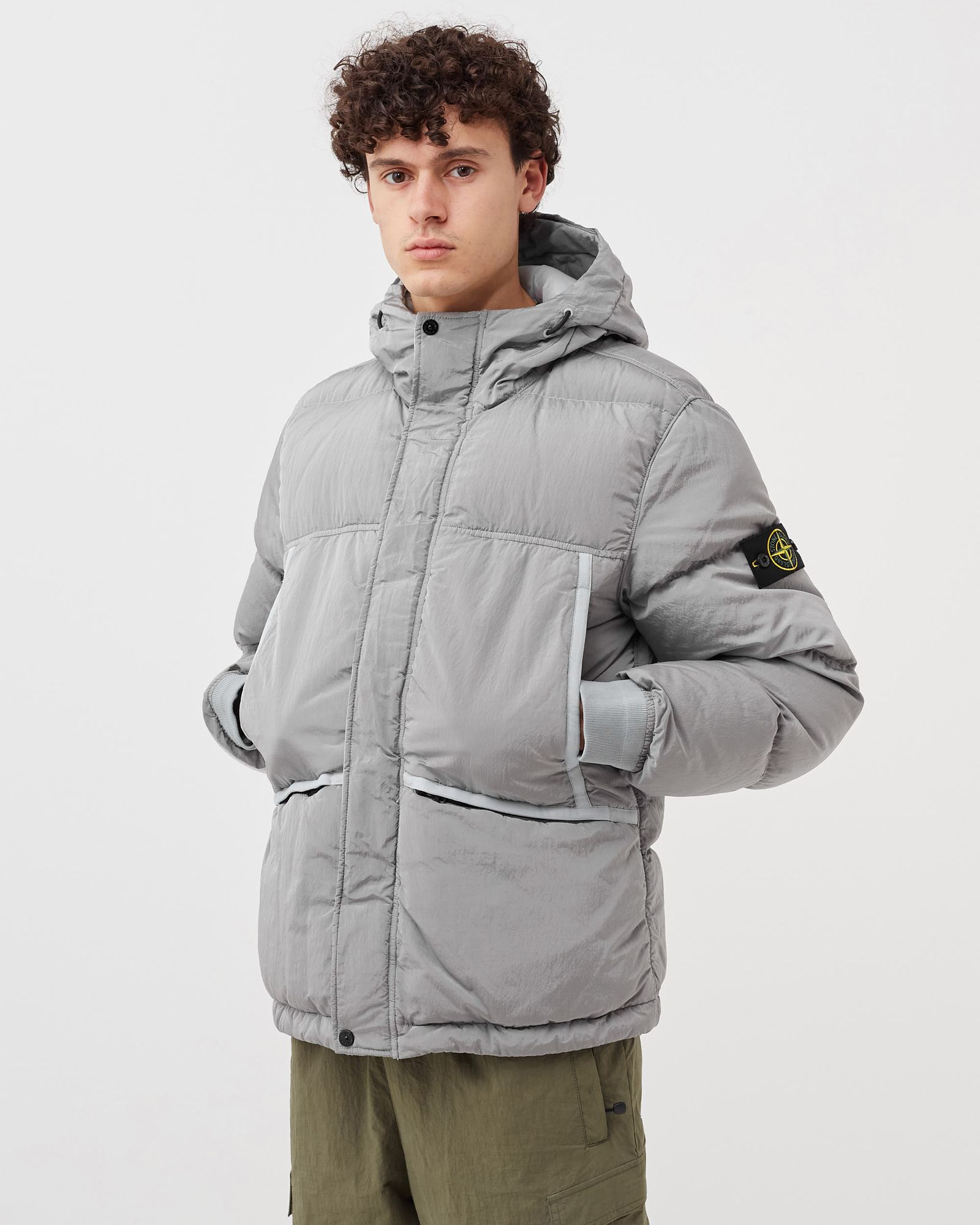 ジャケット・アウター STONE  NYLON L DOWN-TC Stone Island NYLON METAL DOWN-TC JACKET Grey | BSTN Store