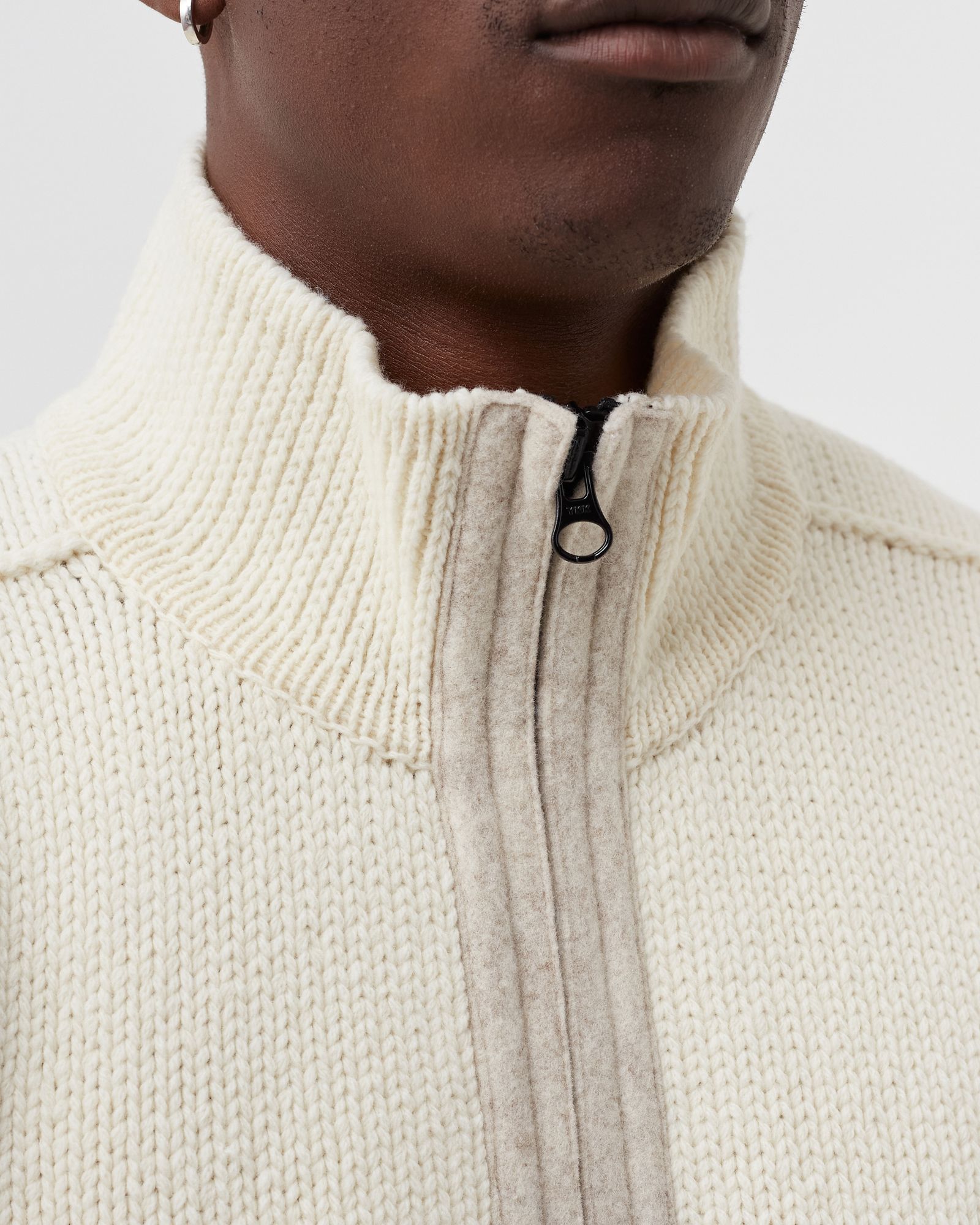 LAMBSWOOL WITH FABRIC DETAILS SWEATER