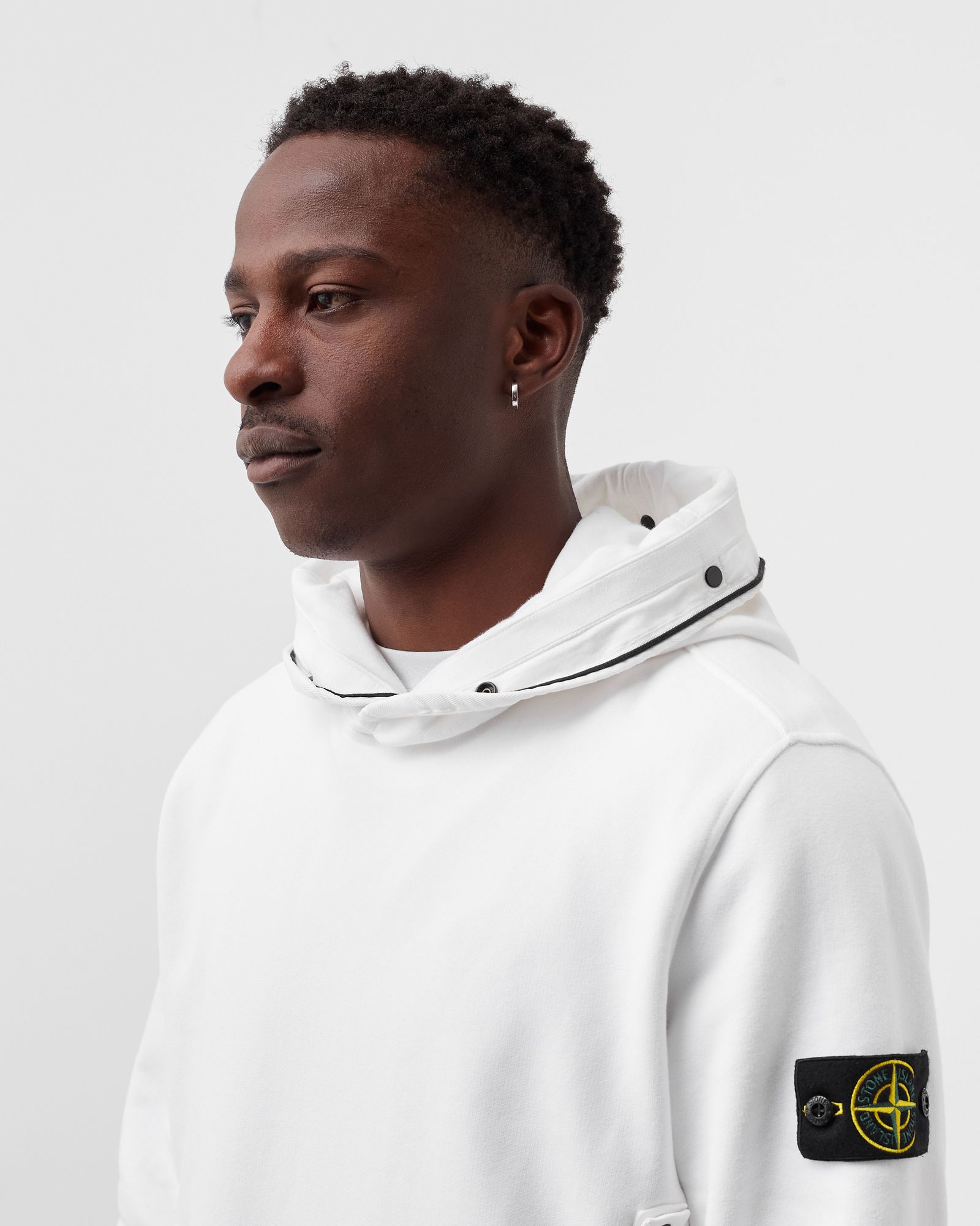 LOGO PATCH HOODIE