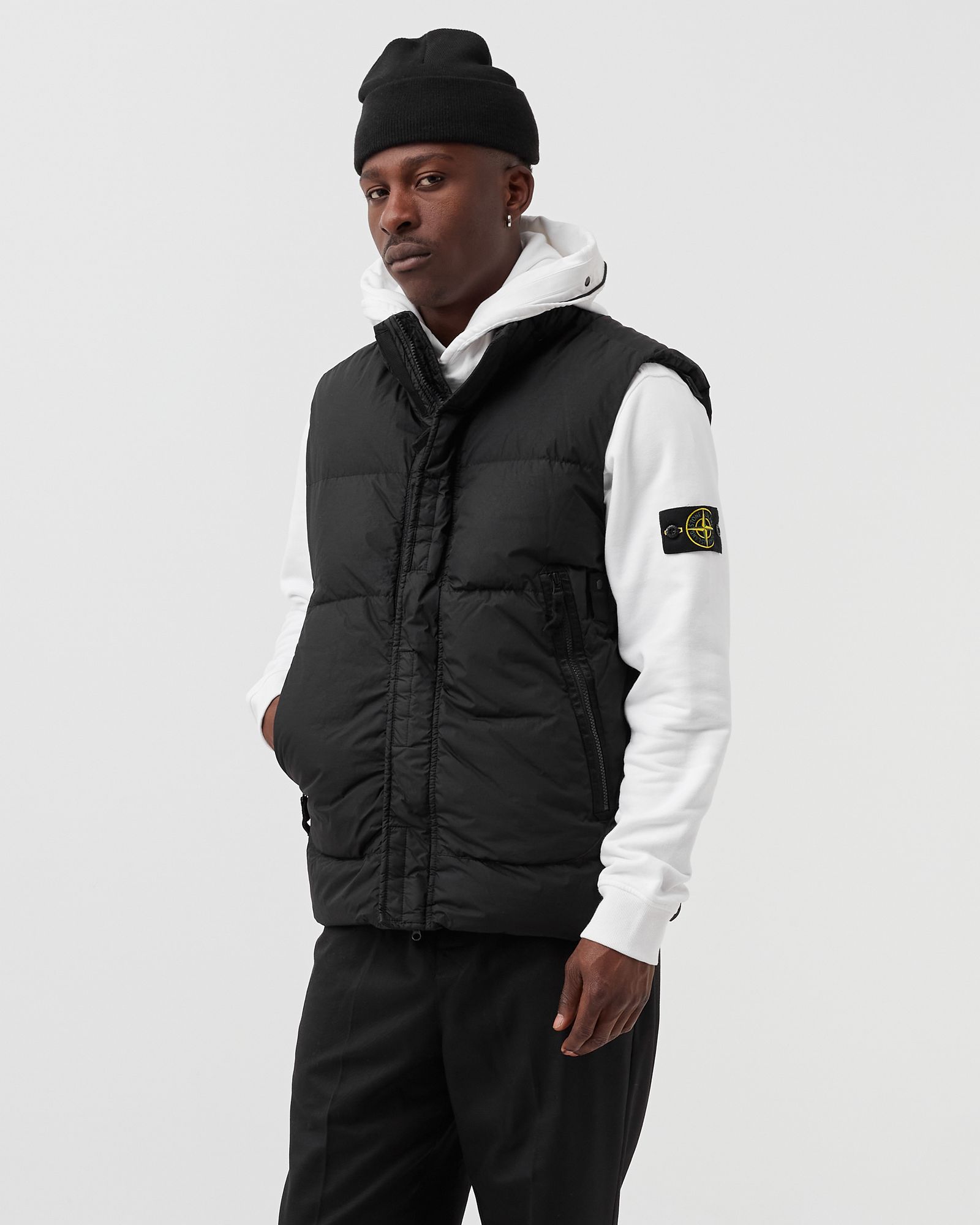 ジャケット・アウター STONE  GARMENT DYED DOWN VEST S STONE ISLAND - STONE ISLAND garment dyed down vest Sの通販