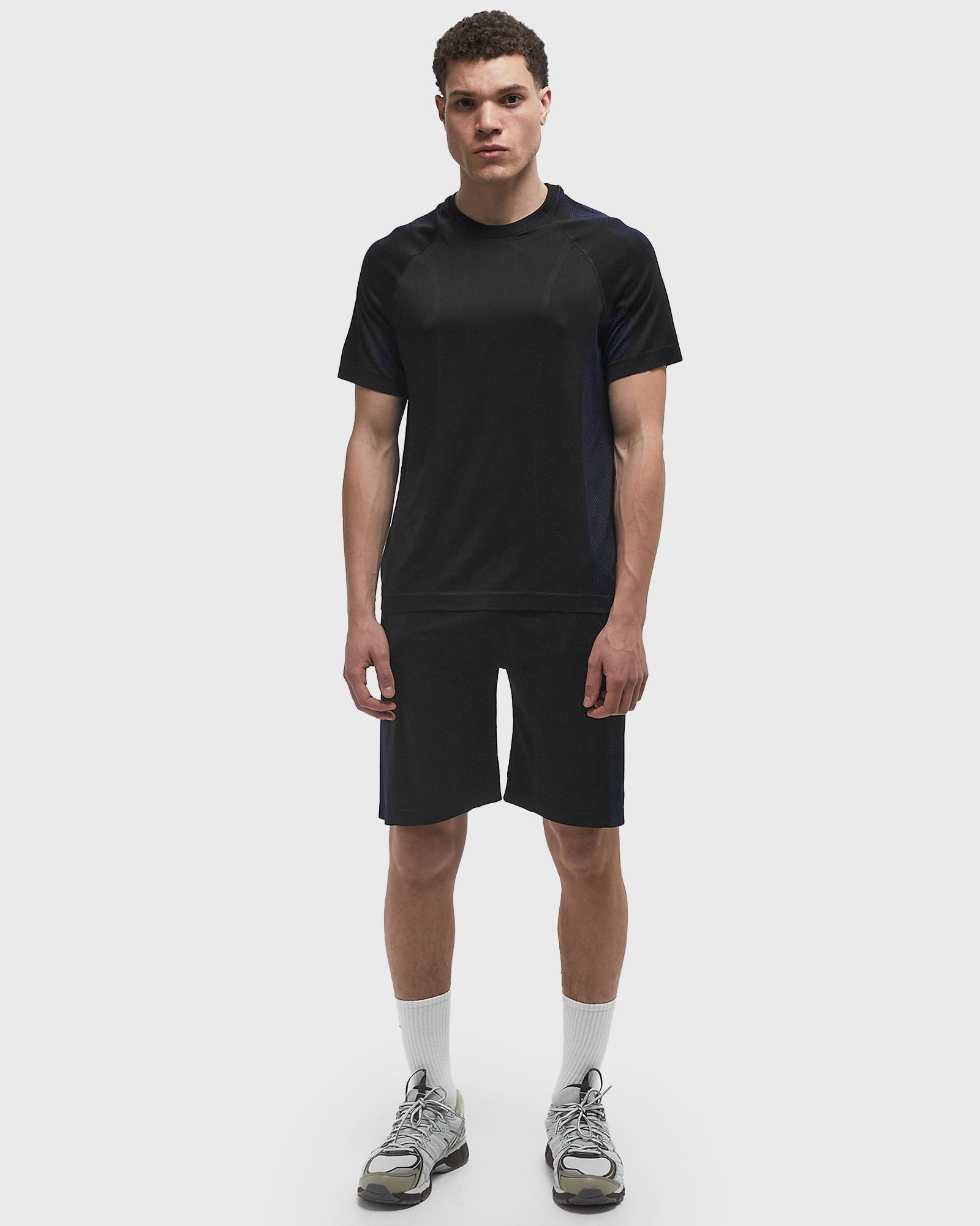 Seamless Tee
