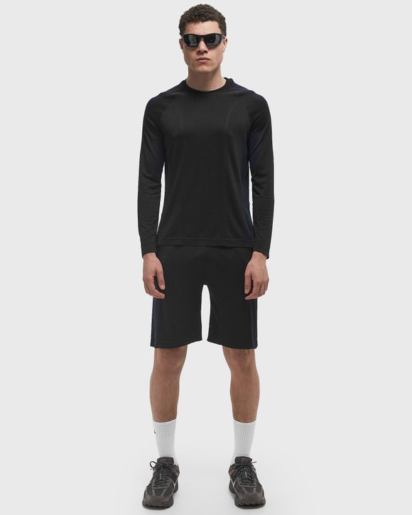 Thumbnail - Seamless LS Tee