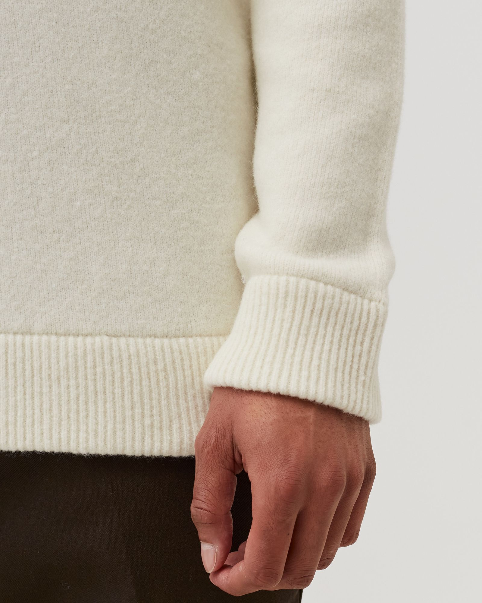 Knitwear Gauzed Effect 