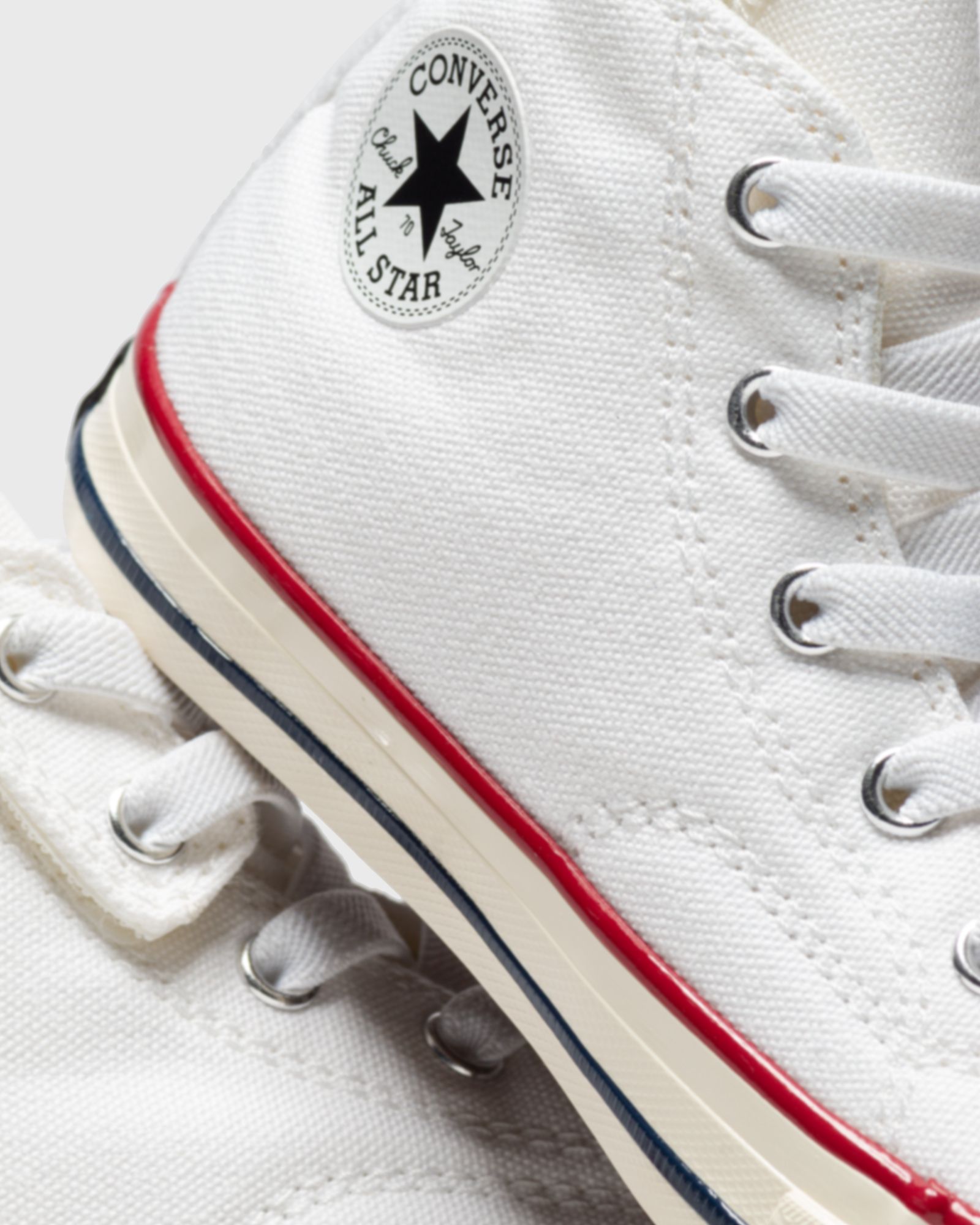 VINTAGE CANVAS EASY-ON CHUCK 70 HI