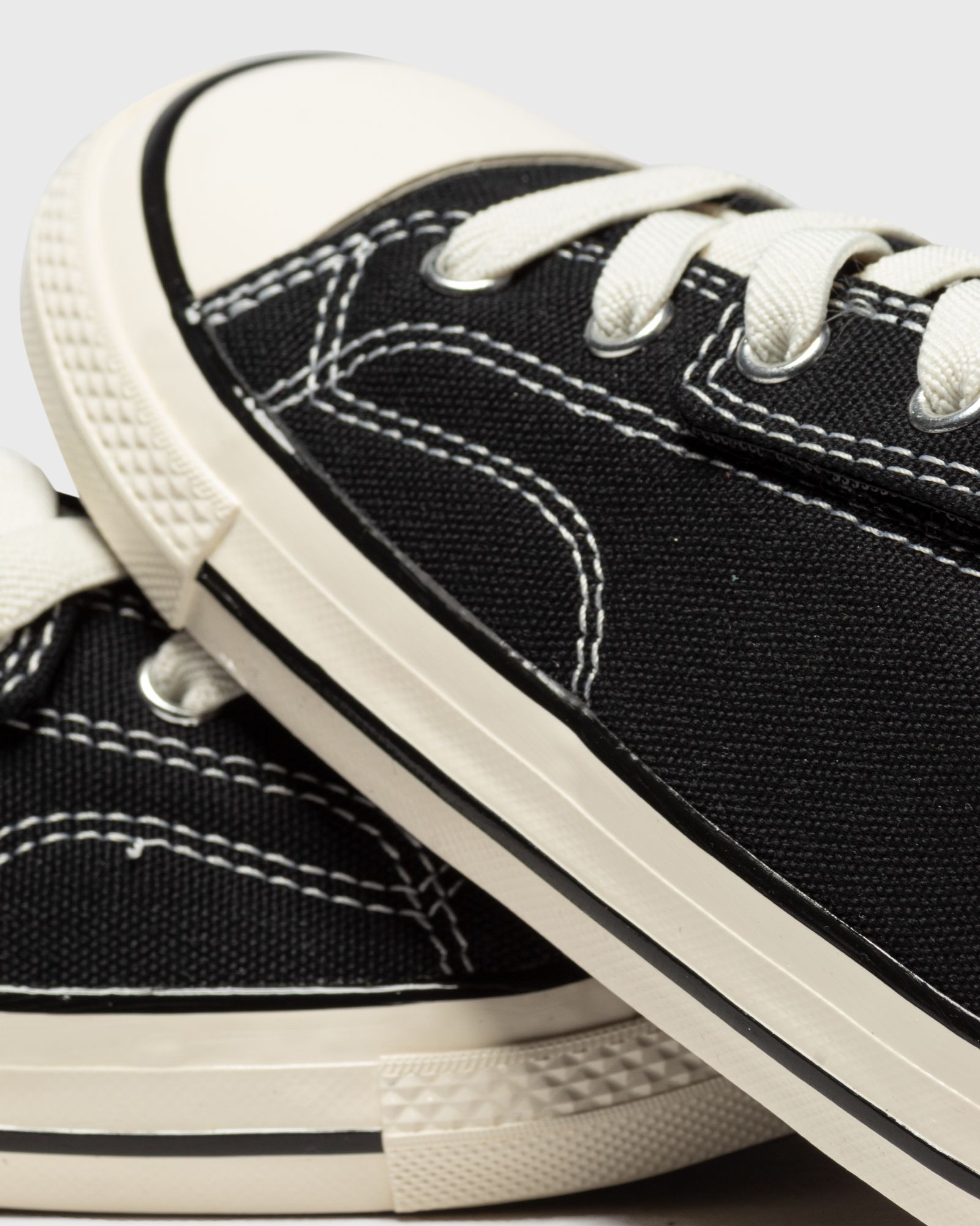 VINTAGE CANVAS EASY-ON CHUCK 70