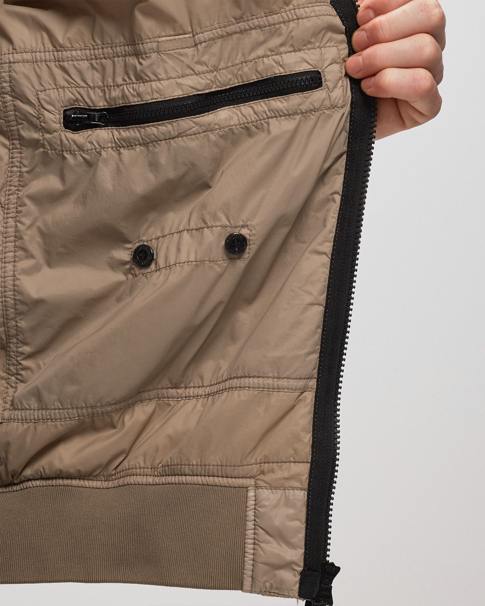 Packable Blouson Garment  Dyed Micro Yarn with Primaloft